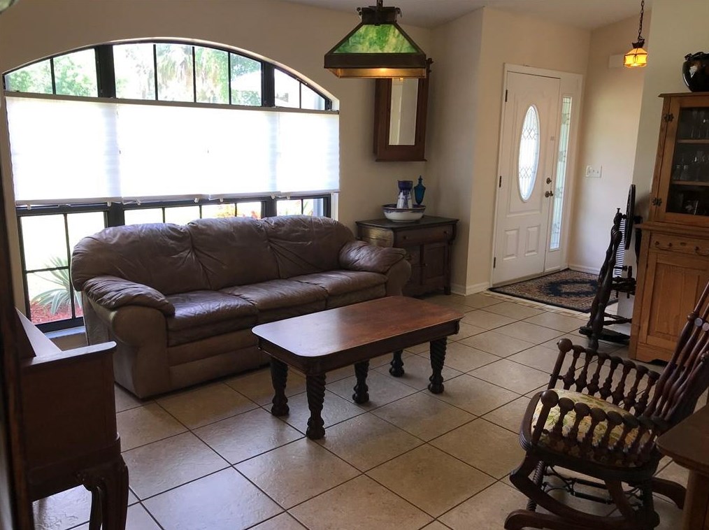 541 Frink Ave, Sebastian, FL 32958