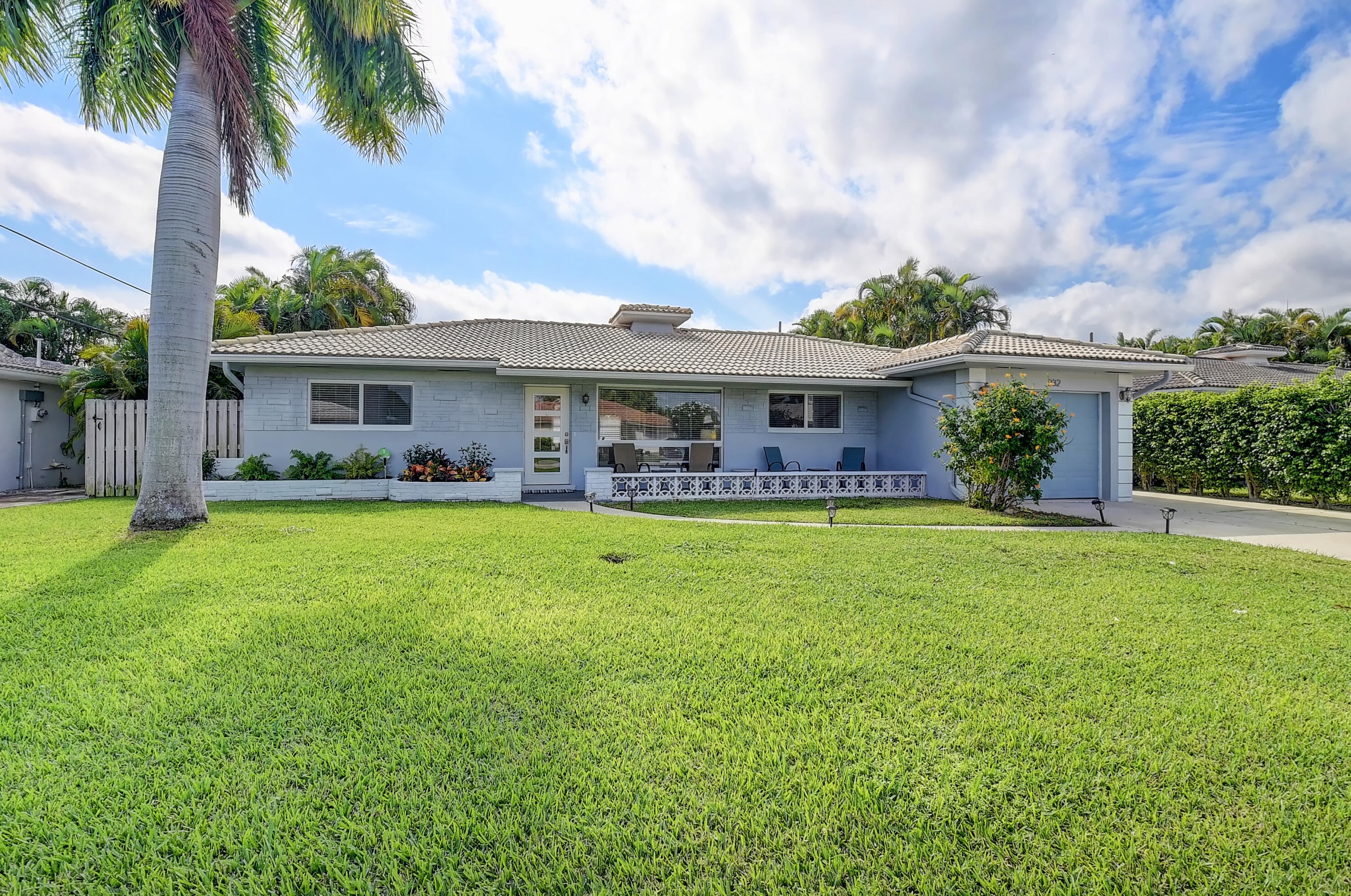 232 31st St, Boca Raton, FL 33431-6724