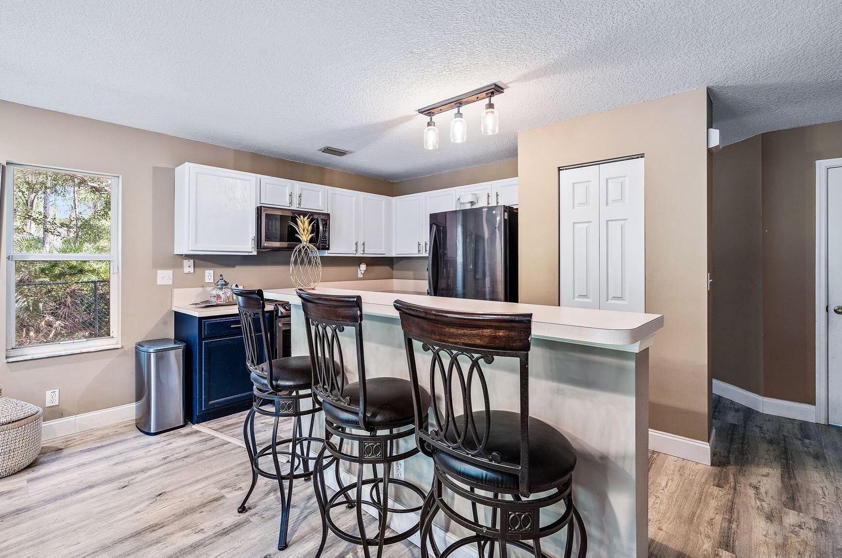 141 Wooden Mill Ter, Jupiter FL  33458-5553 exterior