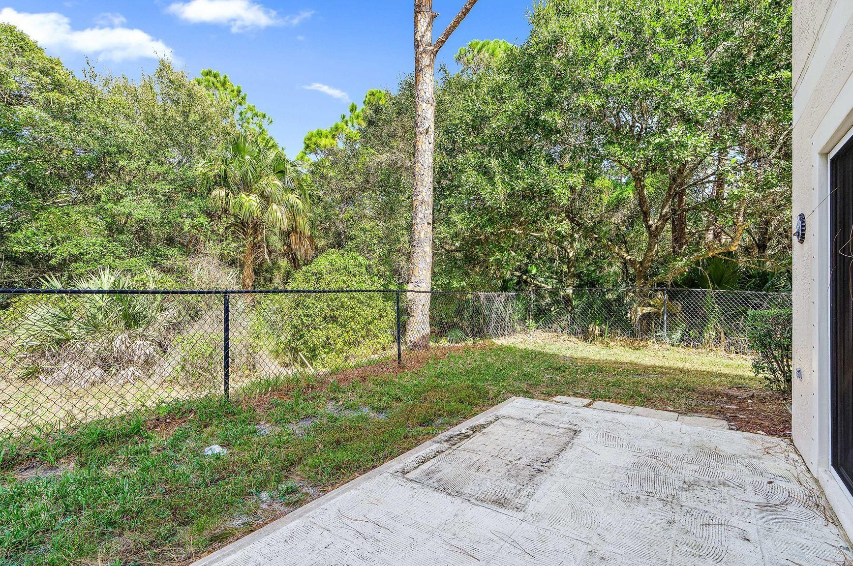 141 Wooden Mill Ter, Jupiter FL  33458-5553 exterior