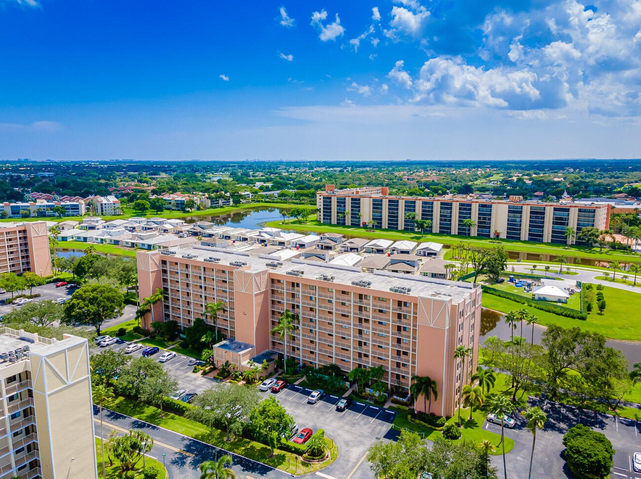 7290 Kinghurst Dr #403, Delray Beach, FL 33446