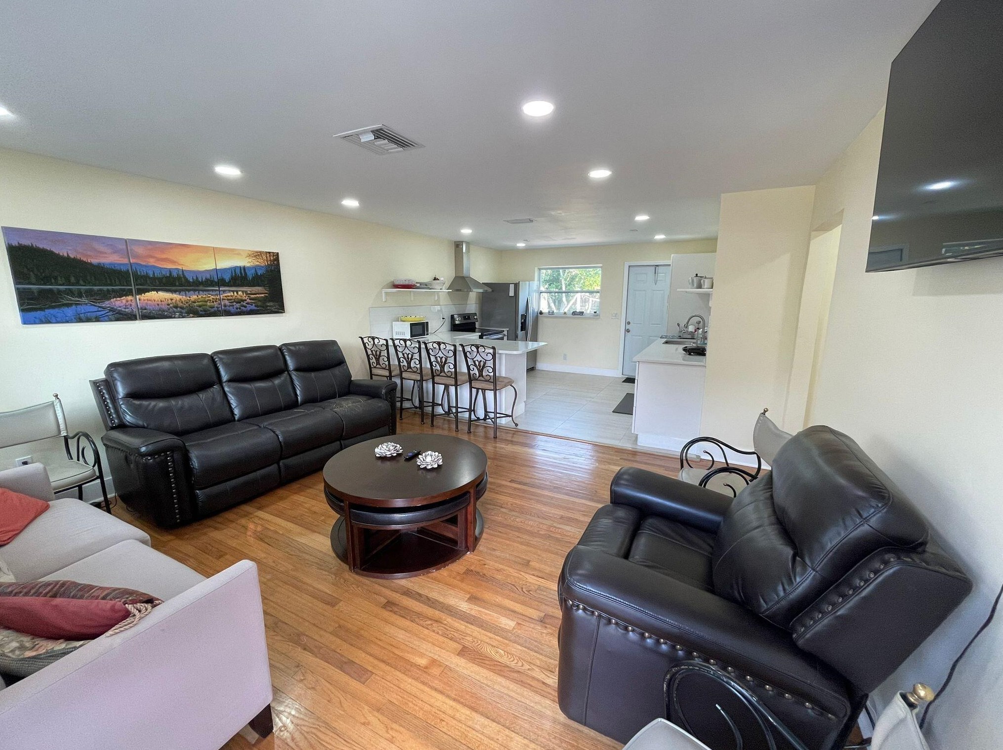 3914 Serubi Ave, Lake Worth, FL 33461