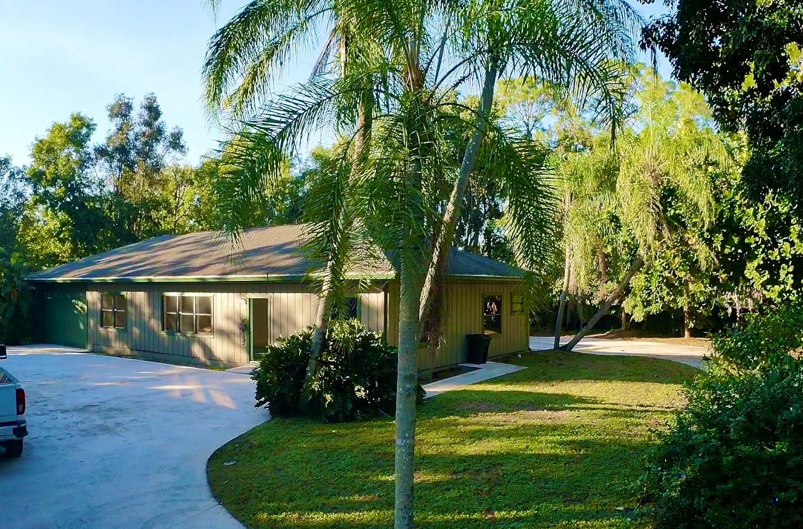 16283 E Cheltenham Dr, Town of Loxahatchee Groves, FL 33470