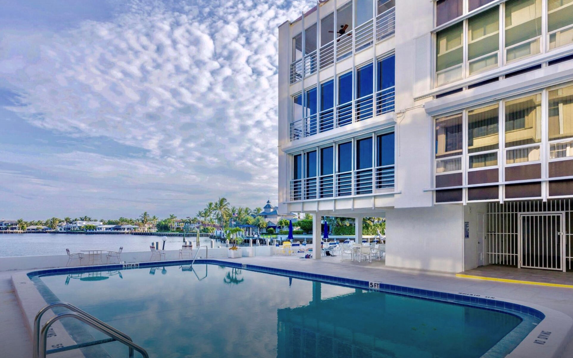 850 Ne Spanish River Blvd Apt 33, Boca Raton, FL 33431