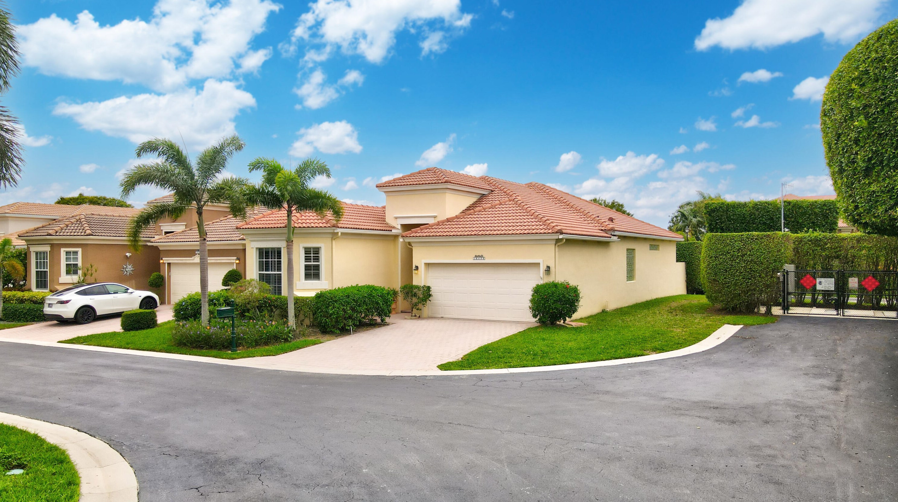 16175 Merida Ln, Delray Beach, FL 33484