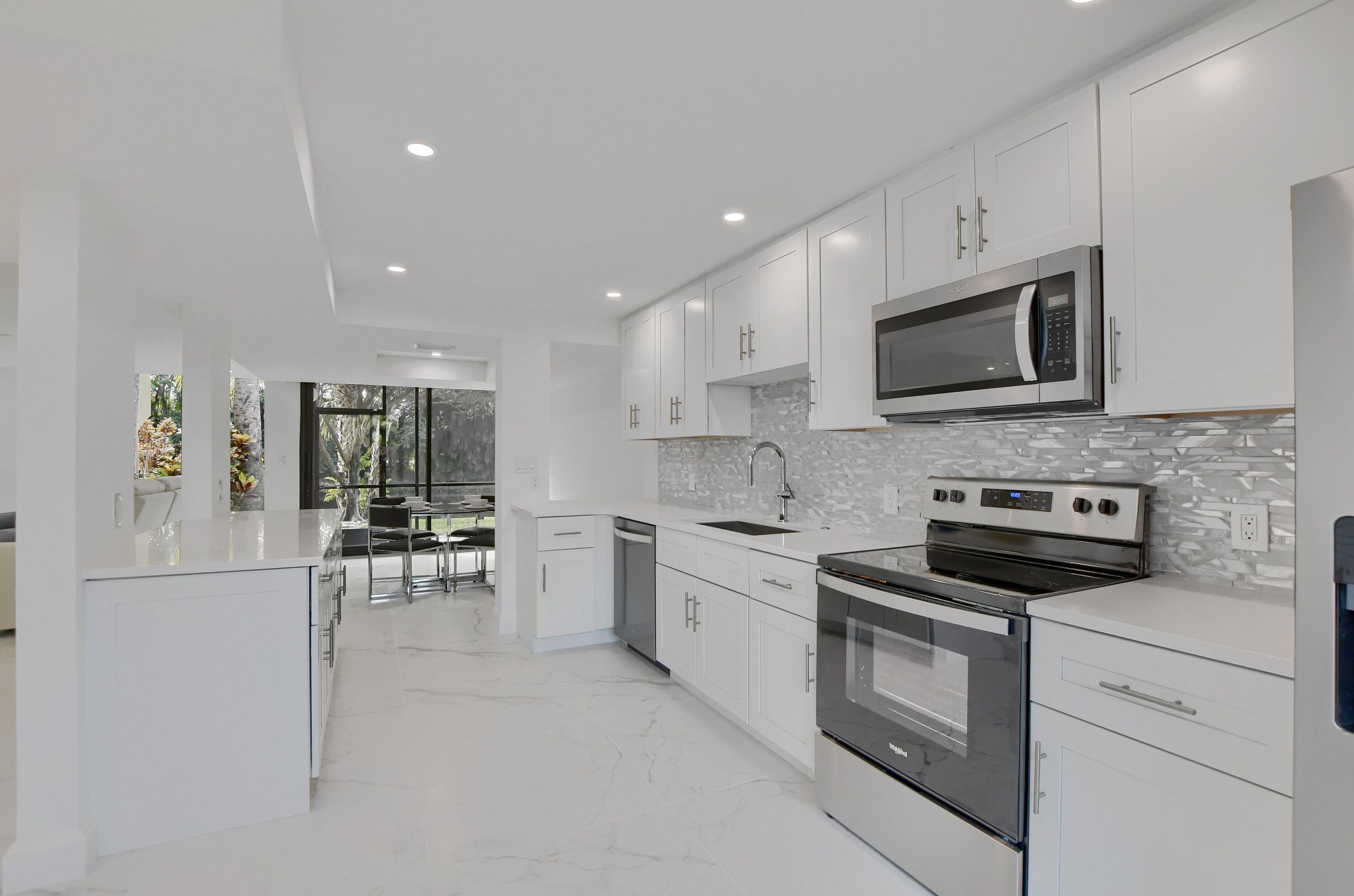 3707 Bridgewood Dr, Boca Raton, FL 33434-4153