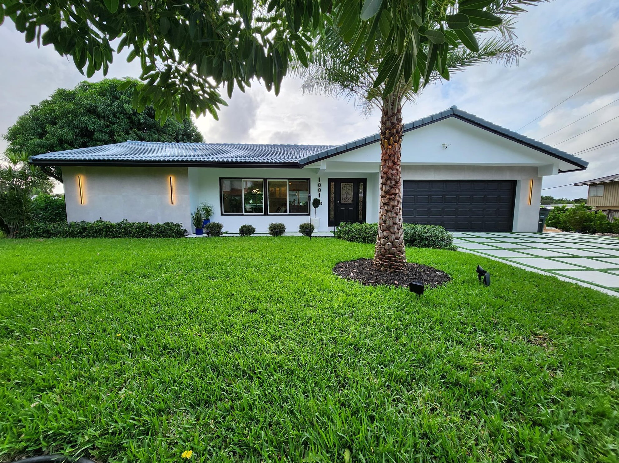 1001 Nw 4th Ct, Boca Raton, FL 33432