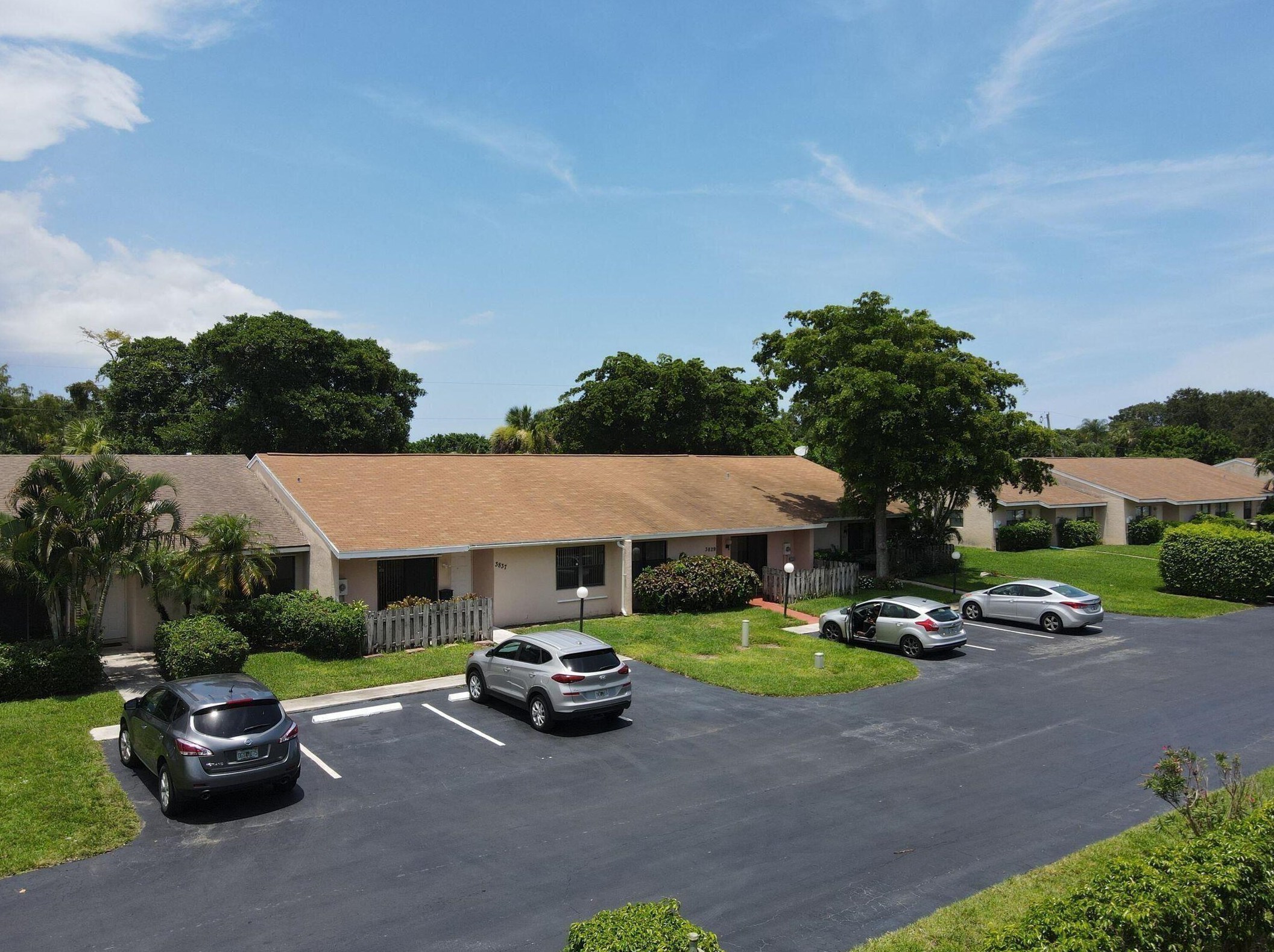 3757 Park Lane Villas Rd, West Palm Beach, FL 33403