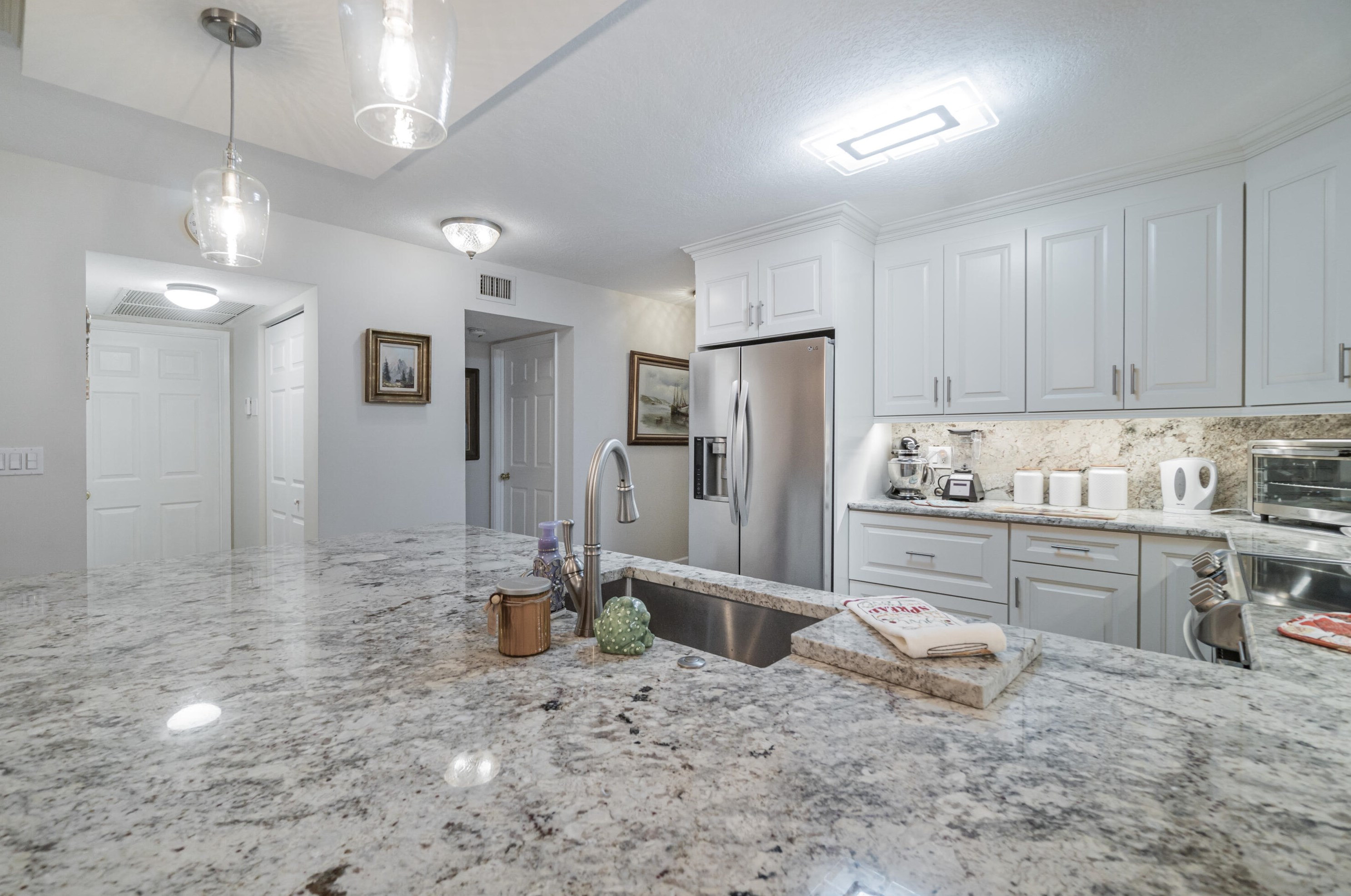 18820 Stewart Cir, Boca Raton, FL 33496-6693