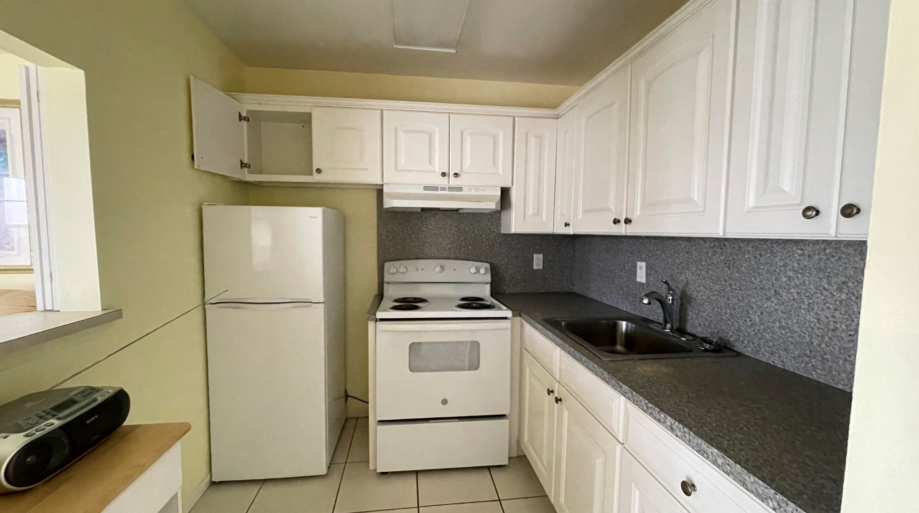 3 Waltham A #3, West Palm Beach, FL 33417
