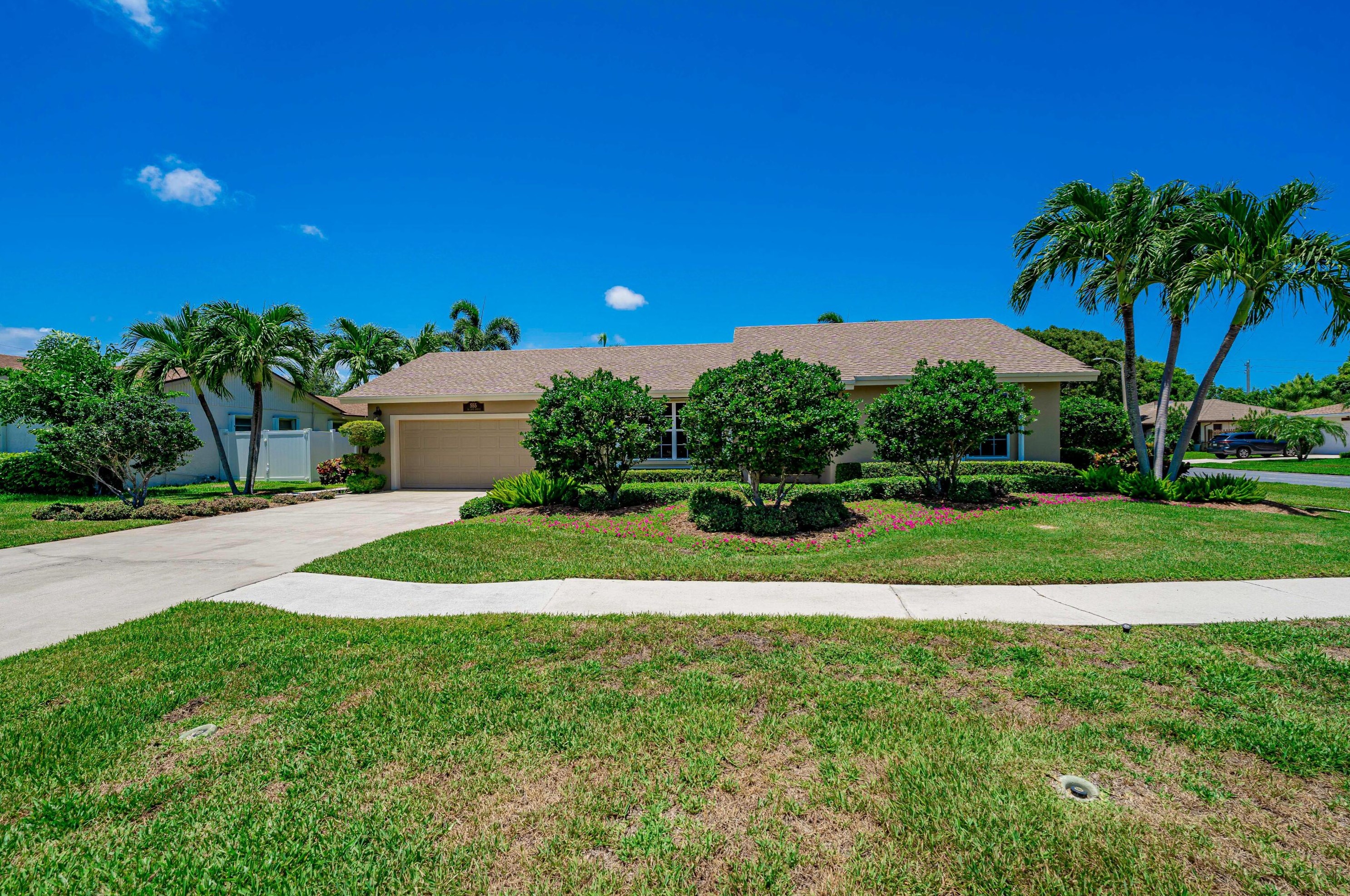 555 24th Ave, Boynton Beach, FL 33435-6753