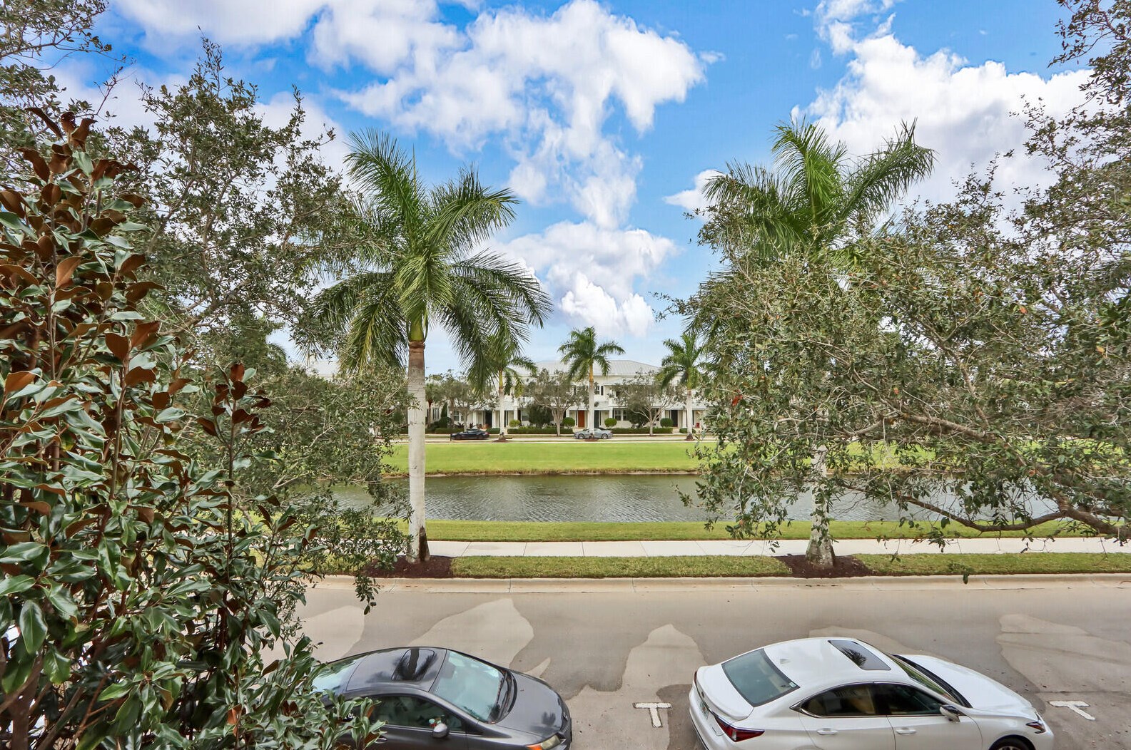 1454 Jeaga Dr, Jupiter FL  33458-8769 exterior