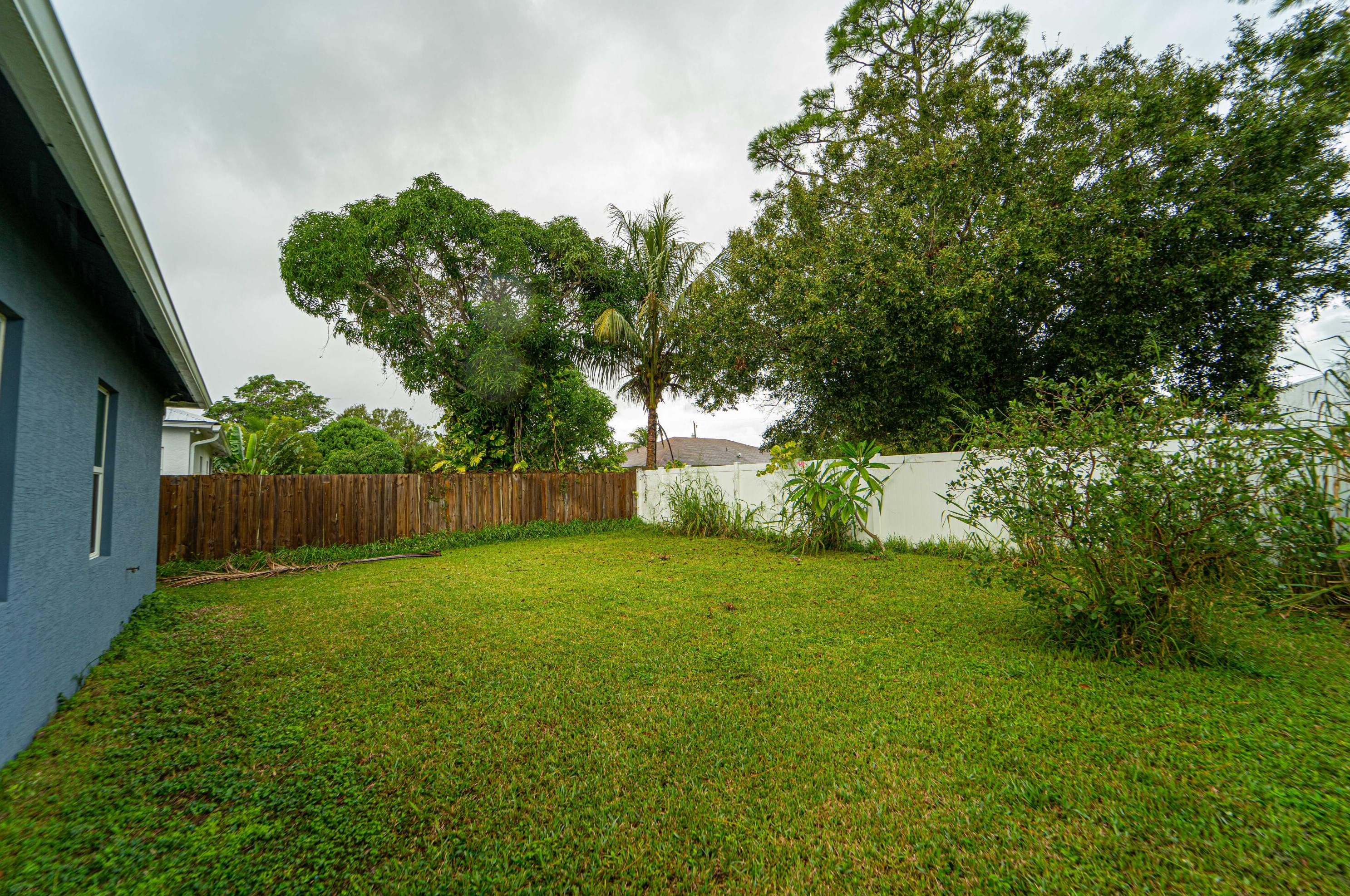 6837 1st St, Jupiter FL  33458-3801 exterior