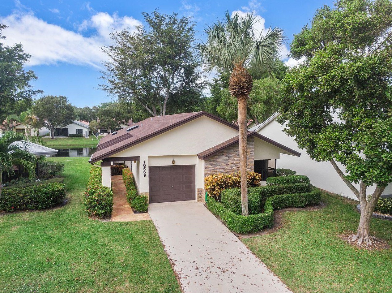 10569 Fern Tree Way, Boynton Beach, FL 33436-4746