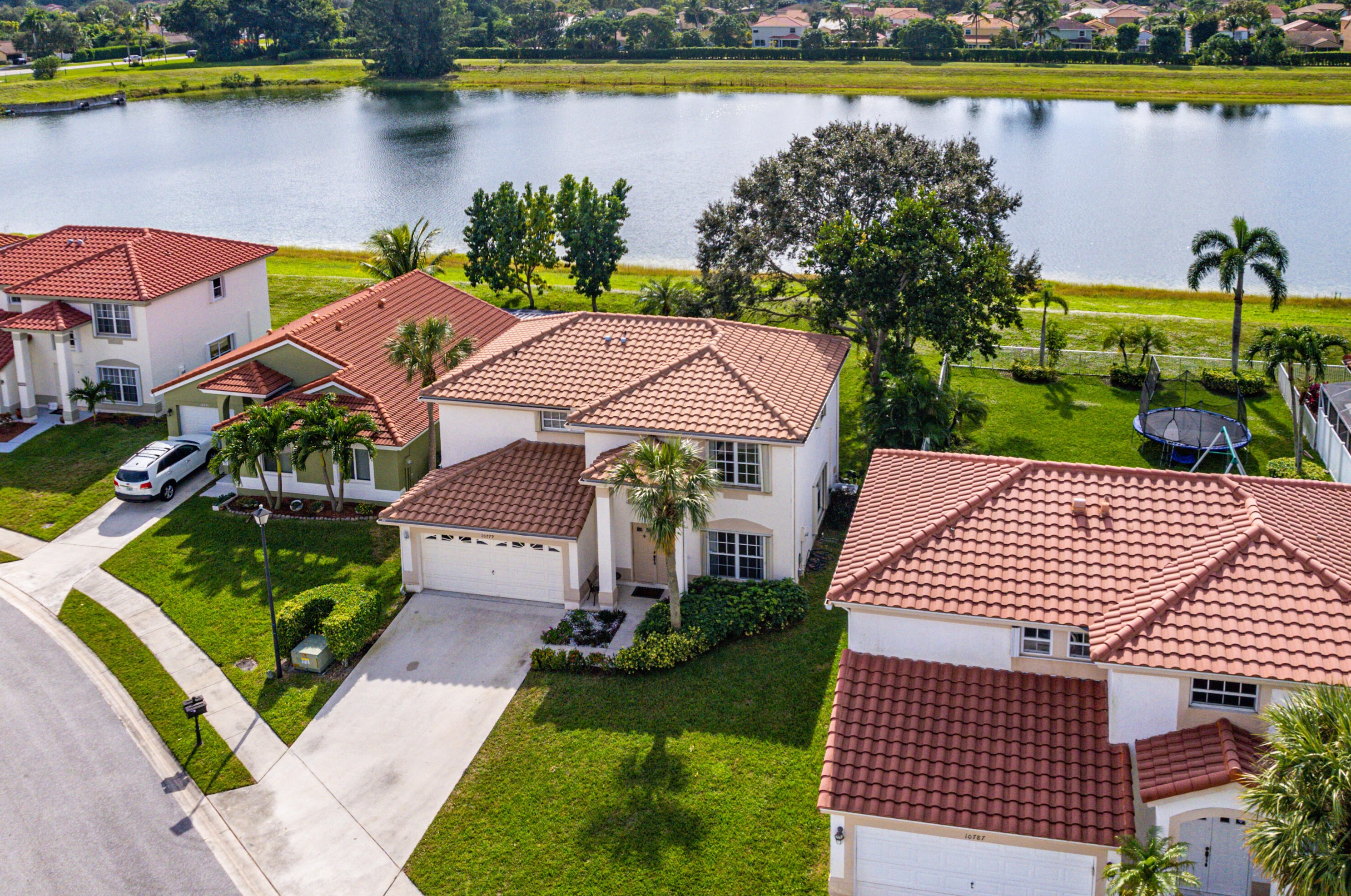 10779 Buttonwood Lake Dr, Boca Raton FL  33498-1654 exterior