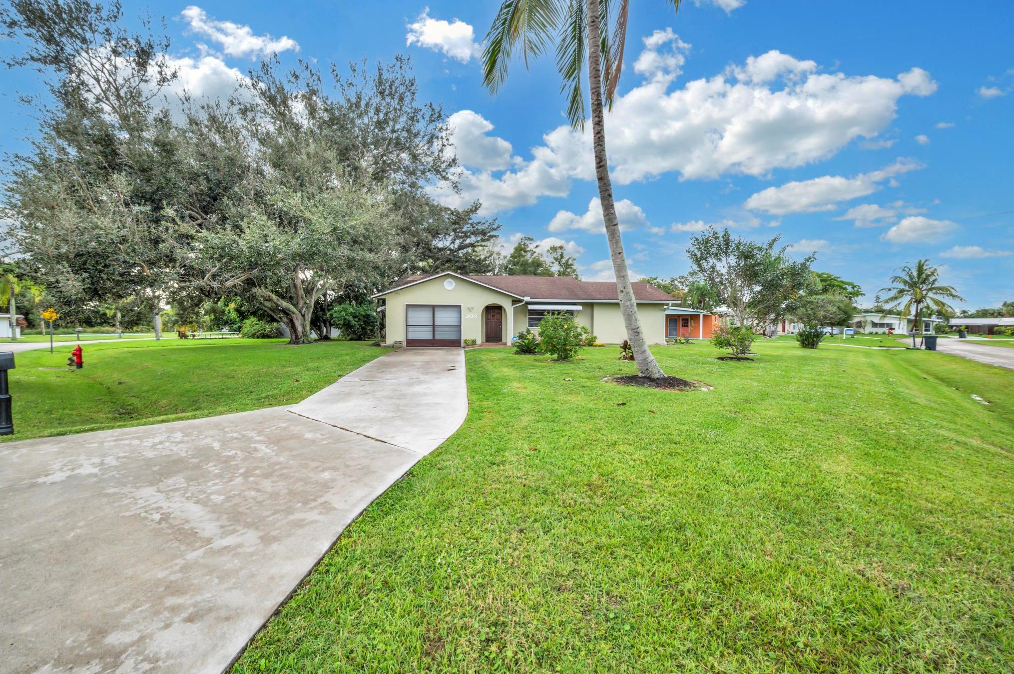 203 Se Camino St, Fort Pierce, FL 34952