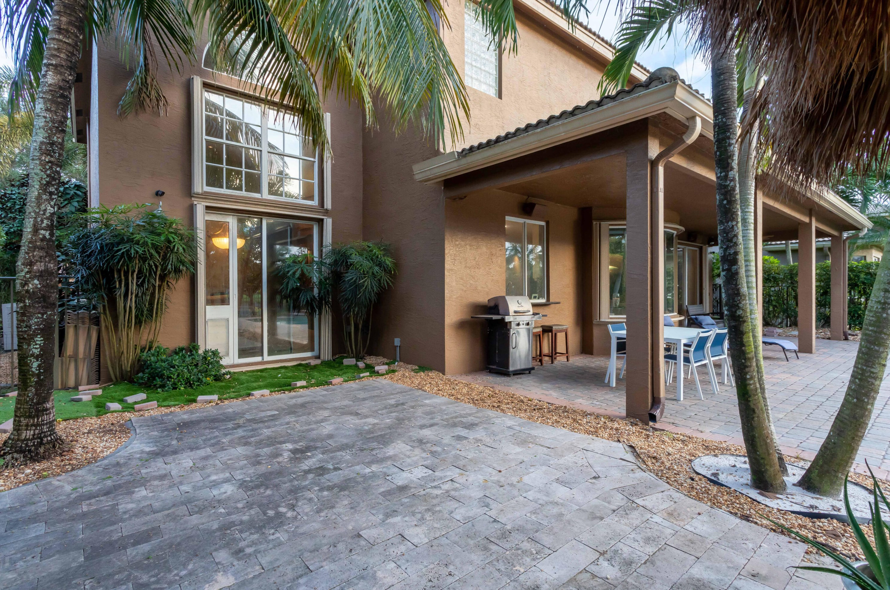 19614 Estuary Dr, Boca Raton FL  33498-6201 exterior