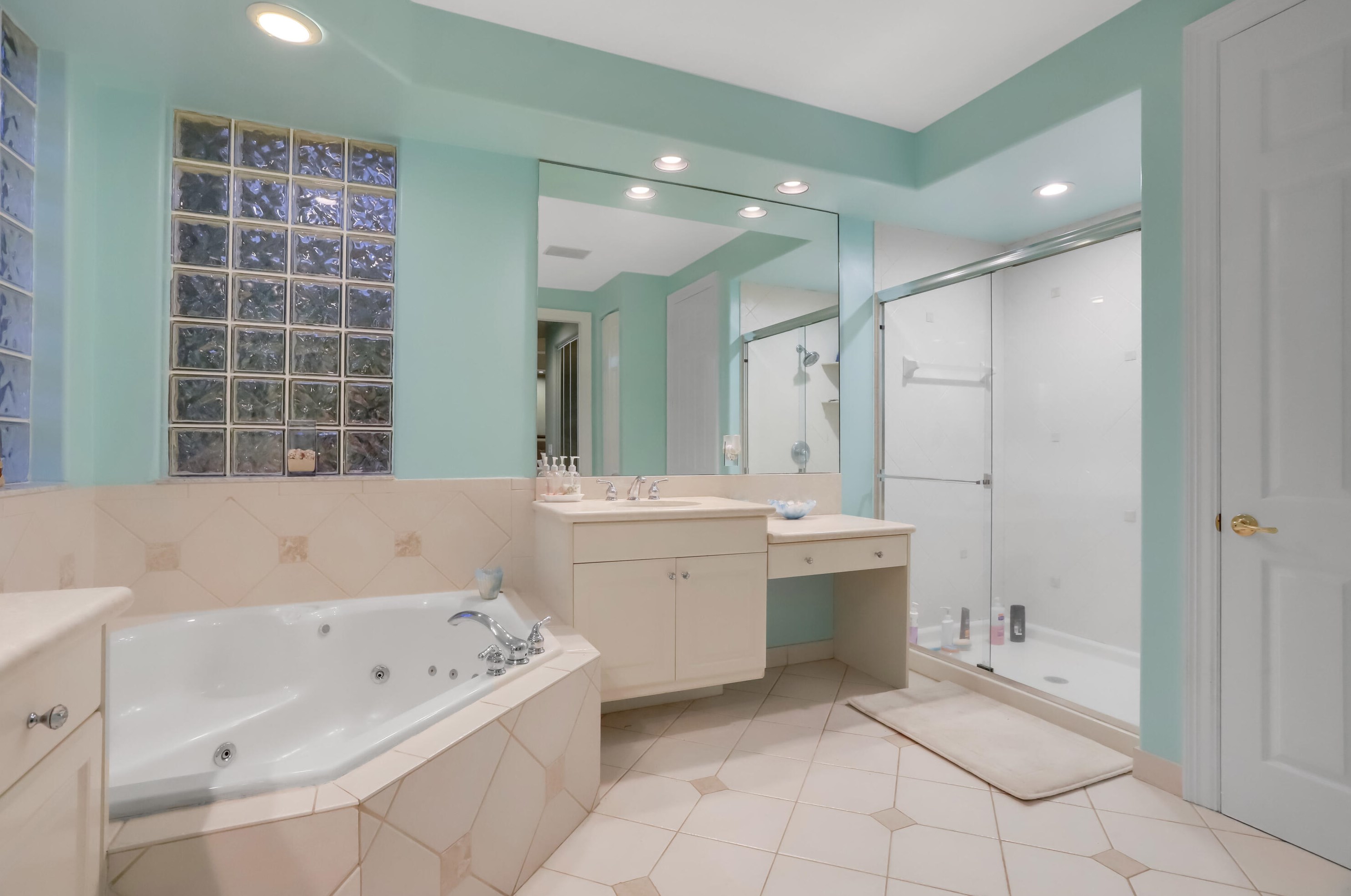 19614 Estuary Dr, Boca Raton FL  33498-6201 exterior