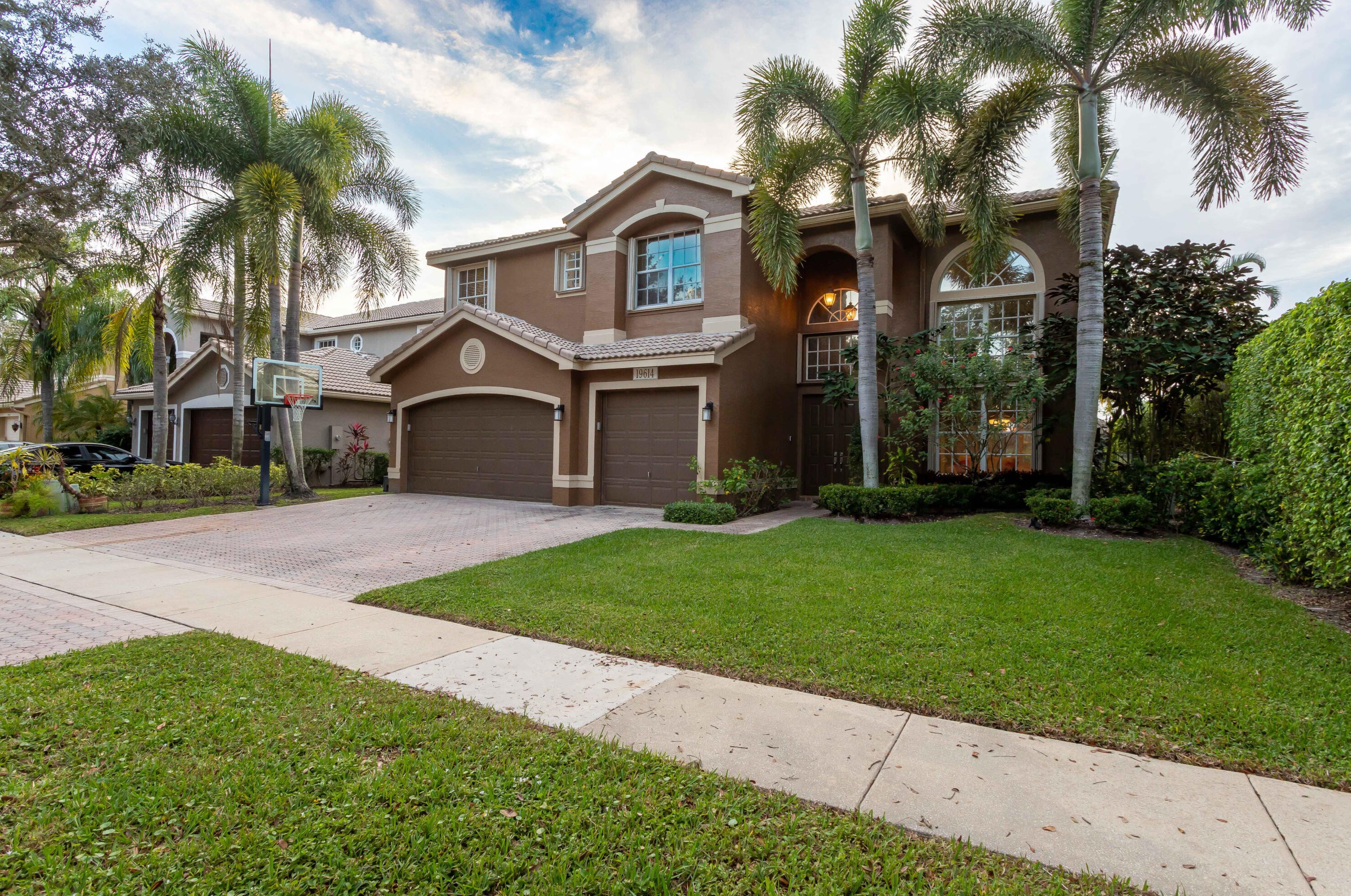 19614 Estuary Dr, Boca Raton FL  33498-6201 exterior