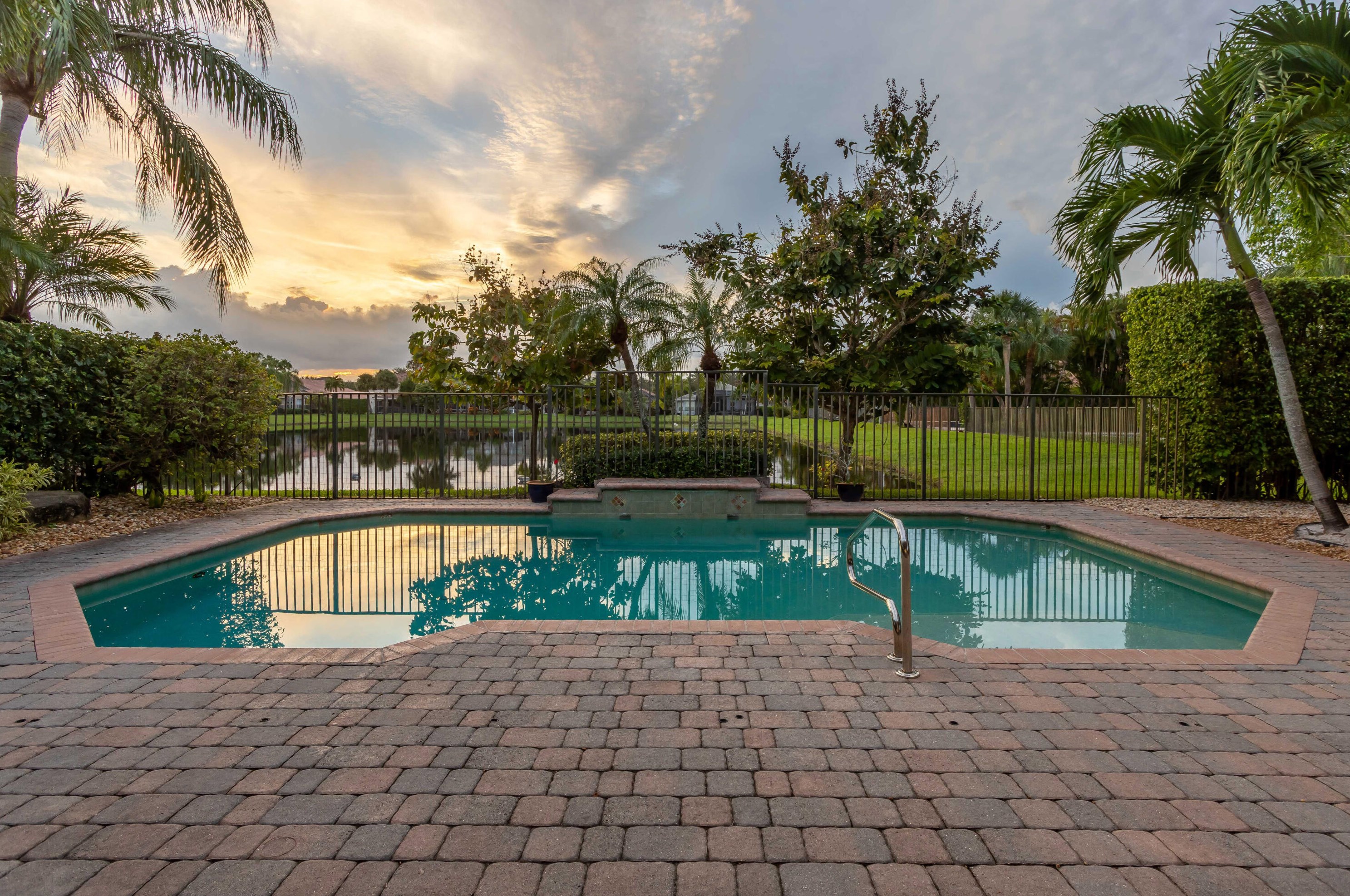 19614 Estuary Dr, Boca Raton FL  33498-6201 exterior