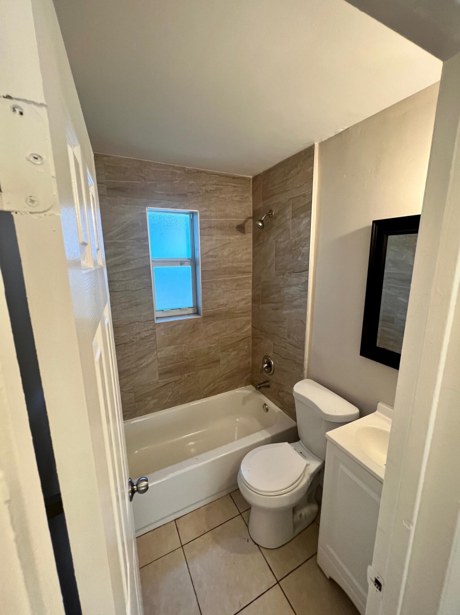 916 4th St #3, West Palm Beach, FL 33401