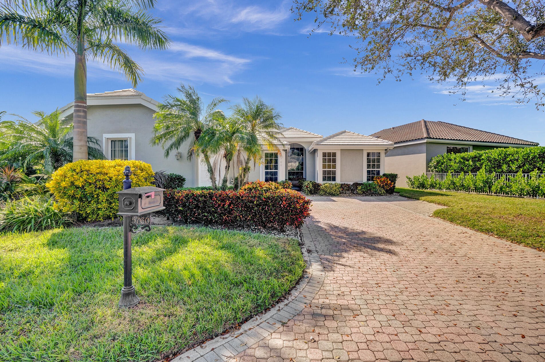 5760 42nd Ct, Boca Raton, FL 33496-2750
