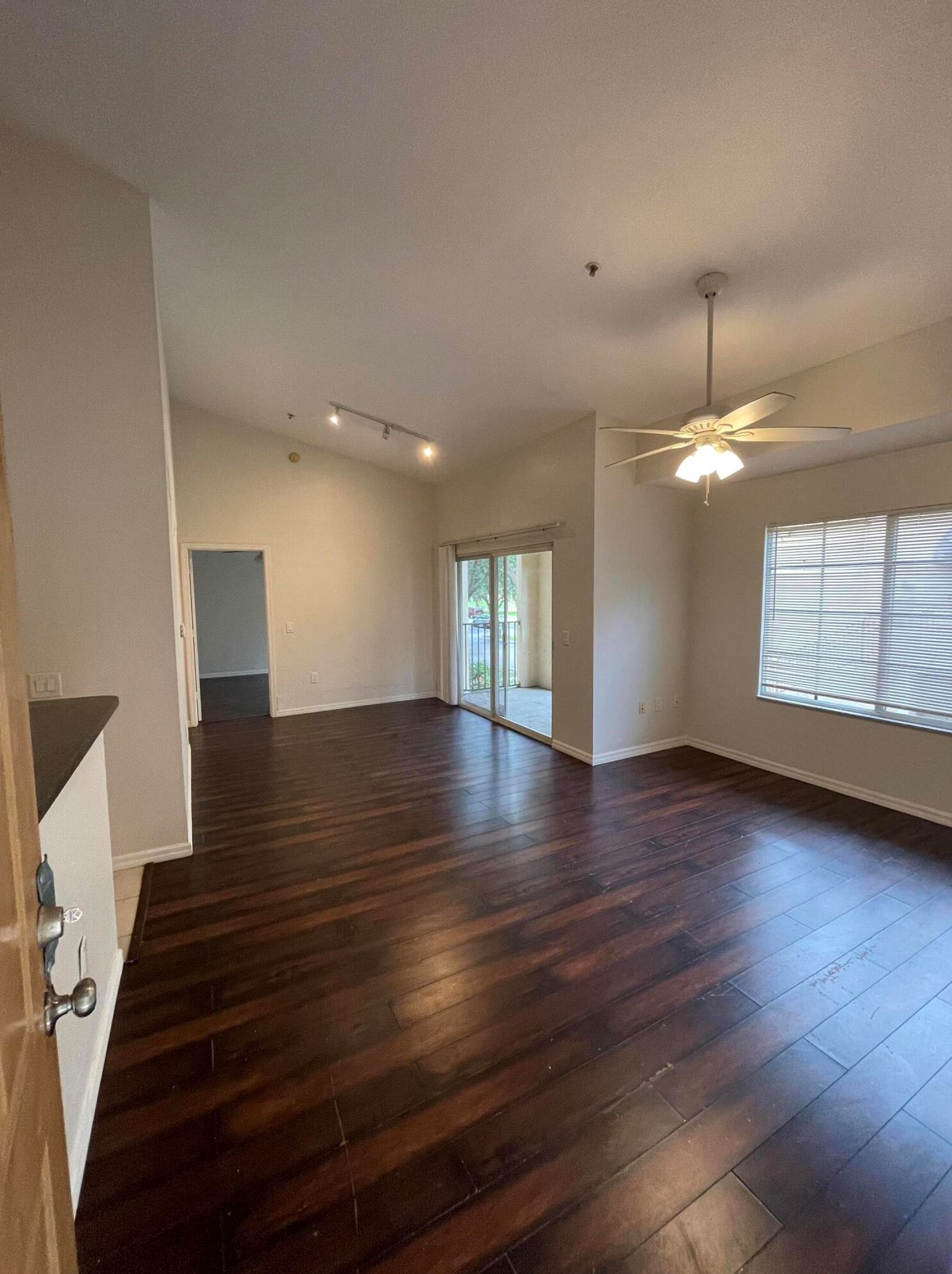 4271 San Marino Blvd #201, West Palm Beach, FL 33409