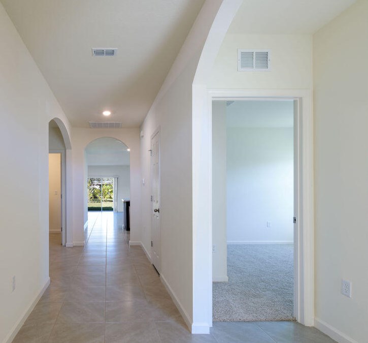 813 Sw Mccoy Ave, Fort Pierce, FL 34953