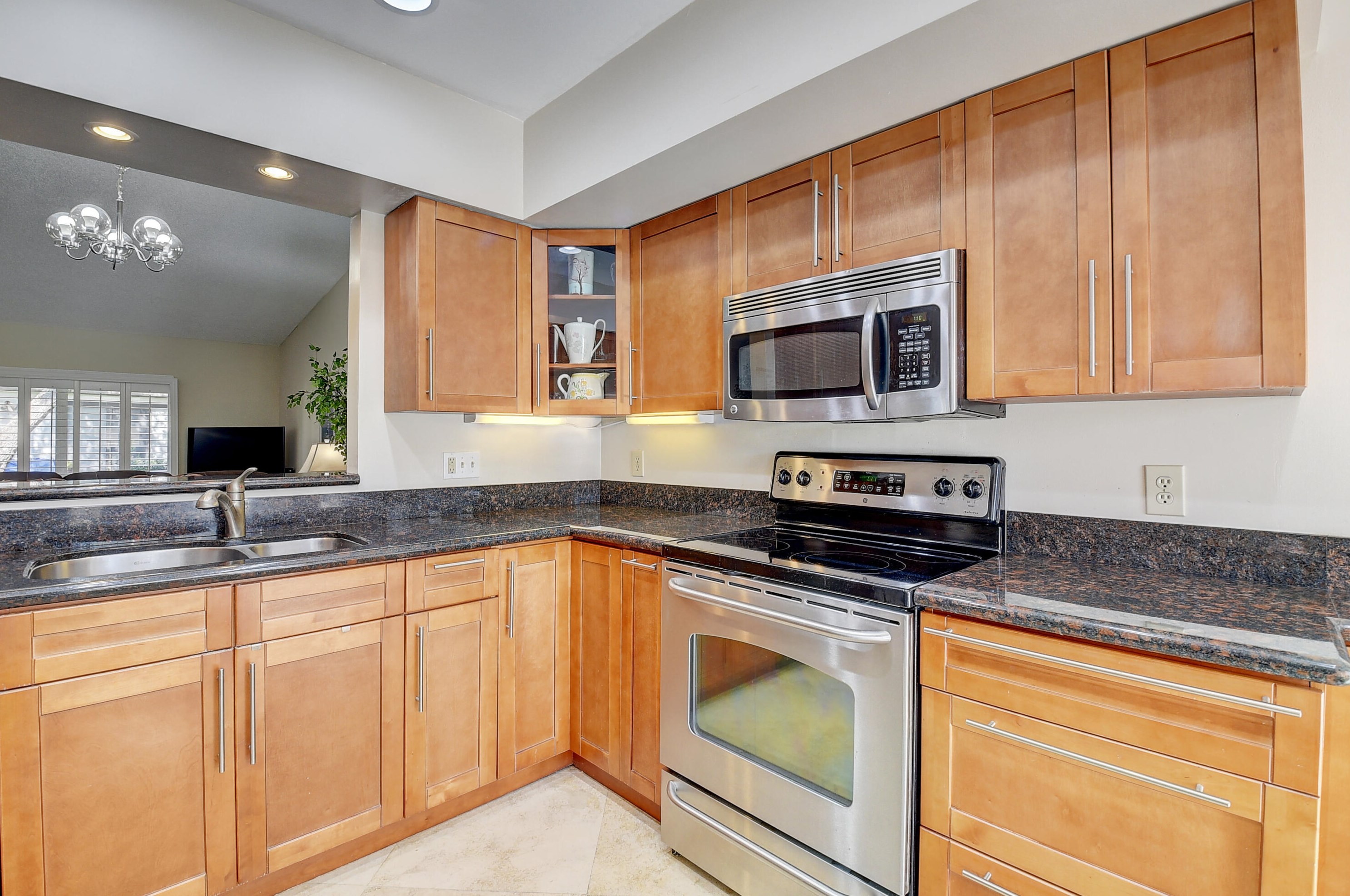 10987 Lake Front Pl, Boca Raton, FL 33498-1690