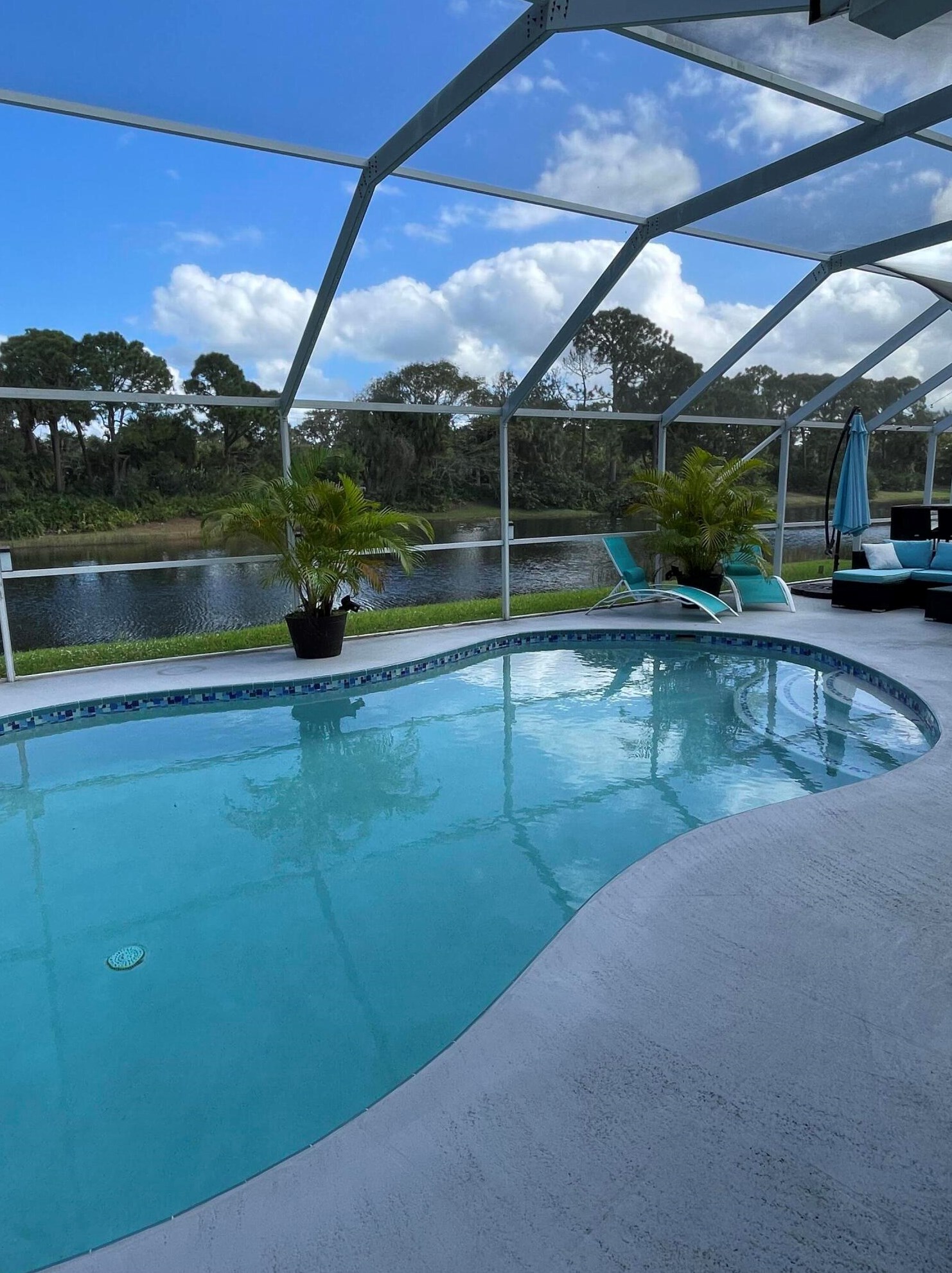 18294 Lake Bend Dr, Jupiter, FL 33458-3810