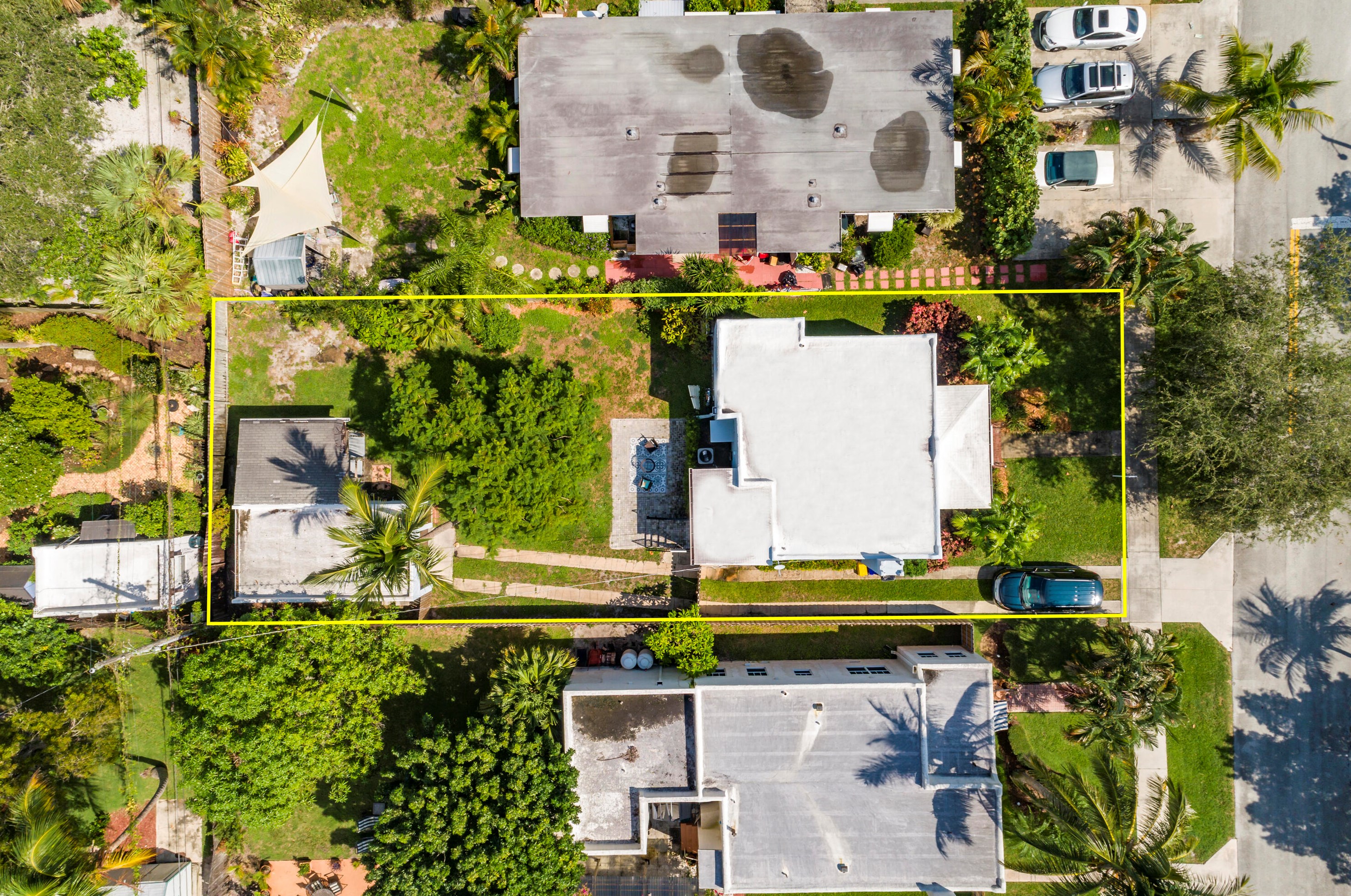 247 Royal Ct, Delray Beach, FL 33444