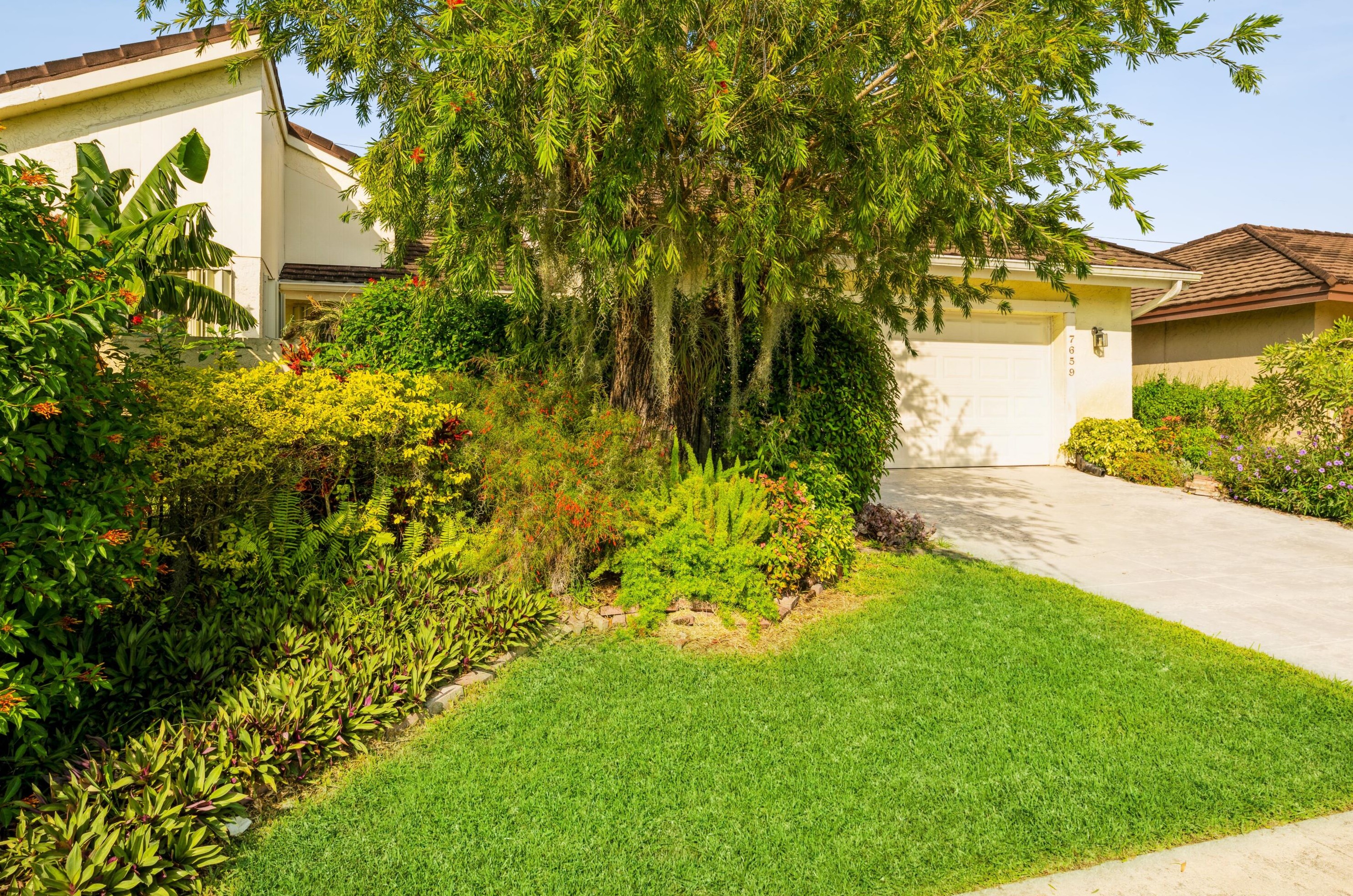 7659 San Mateo Dr, Boca Raton, FL 33433-4131