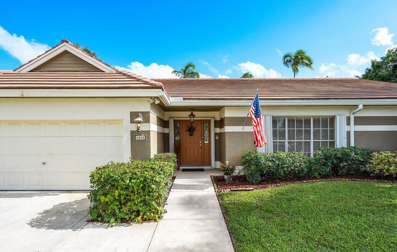 4060 Sabal Lakes Rd, Delray Beach, FL 33445