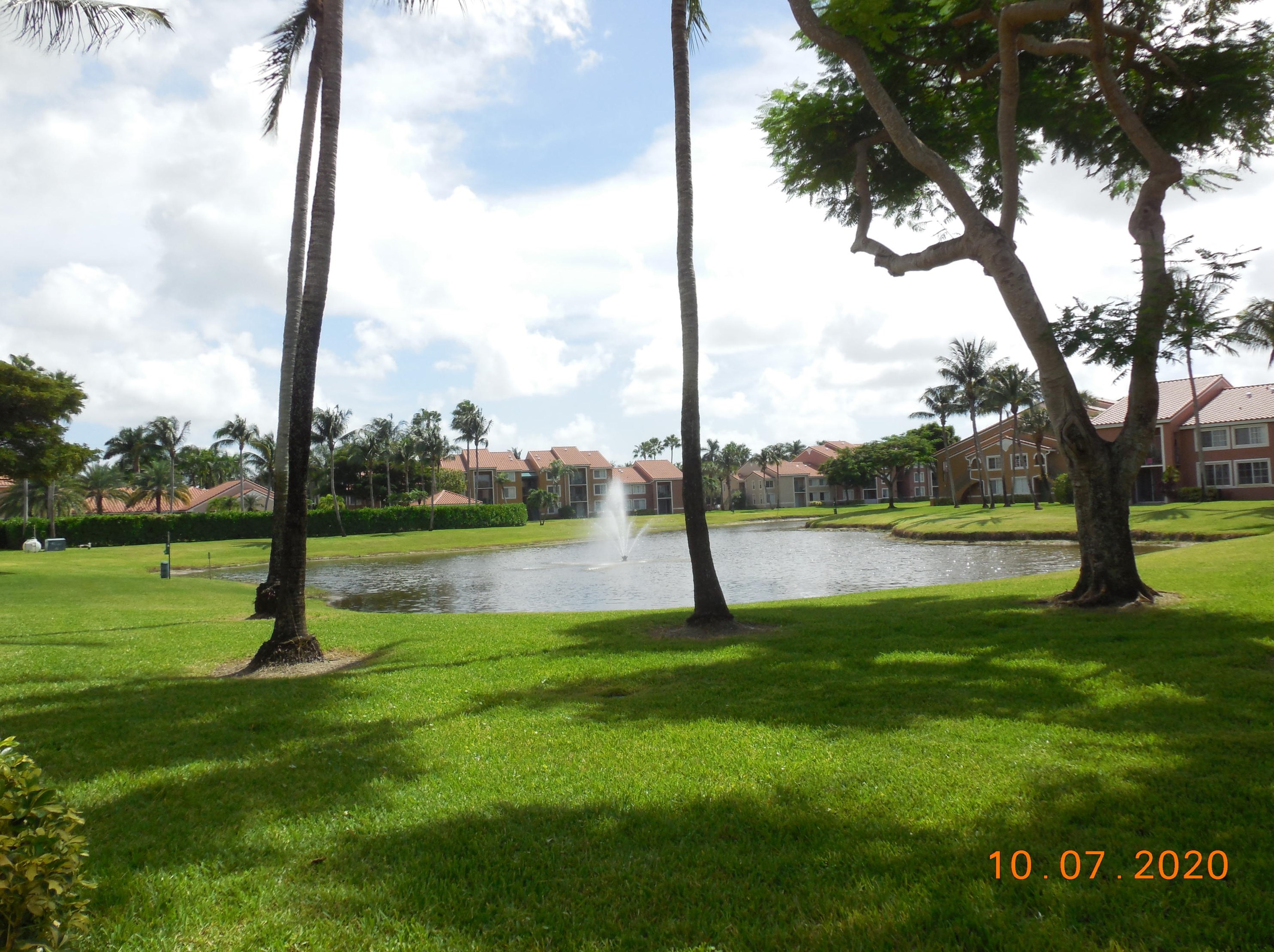 7832 Sonoma Springs Cir #105, Lake Worth, FL 33463