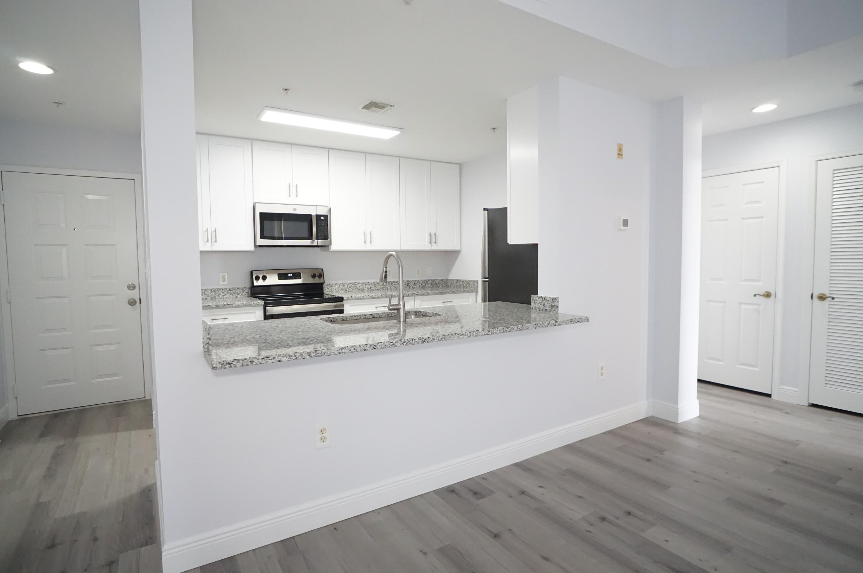 1200 Town Center Dr #409, Jupiter, FL 33458
