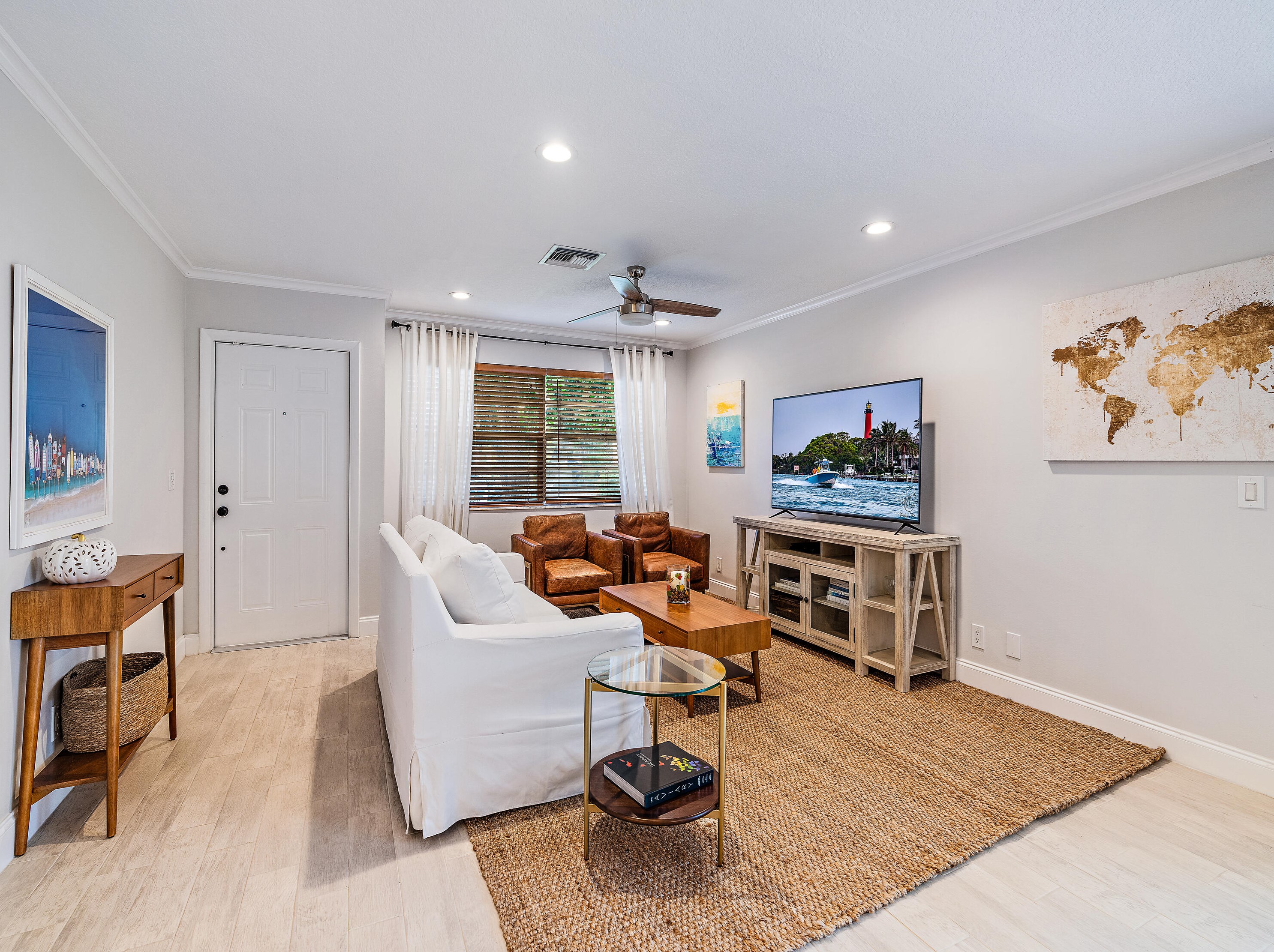 328 Puritan Rd, West Palm Beach, FL 33405