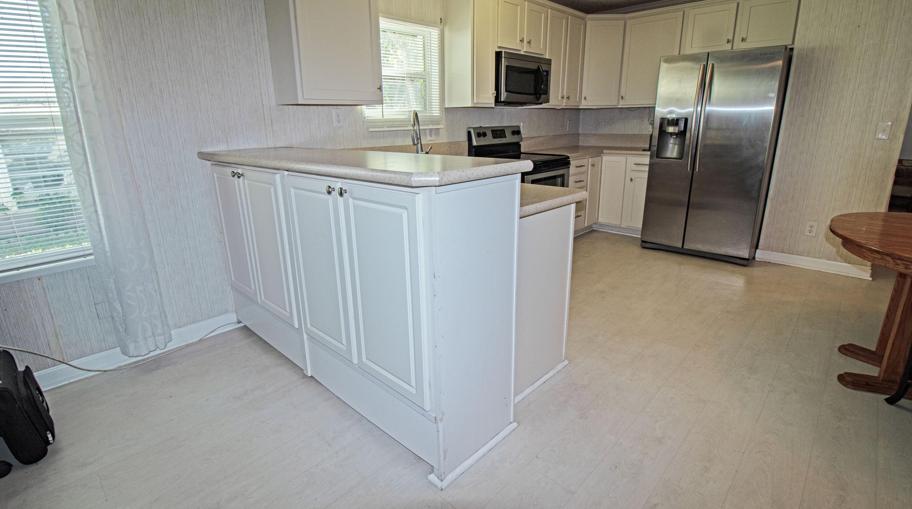7698 Swan Ave, Hobe Sound FL  33455-5947 exterior