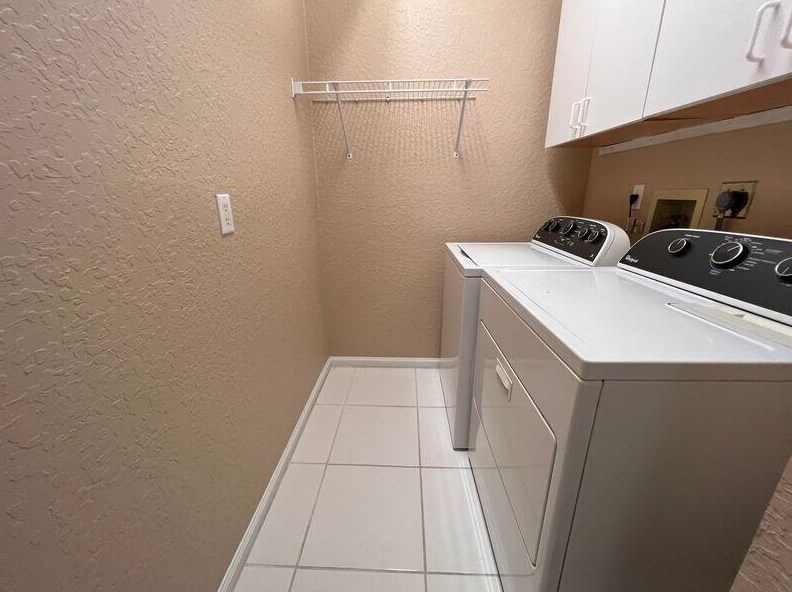 6326 Crystal View Ln, Boynton Beach FL  33437-4041 exterior