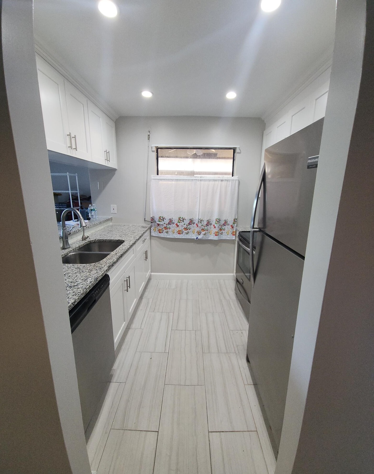 481 Springdale Cir, Lake Worth, FL 33461