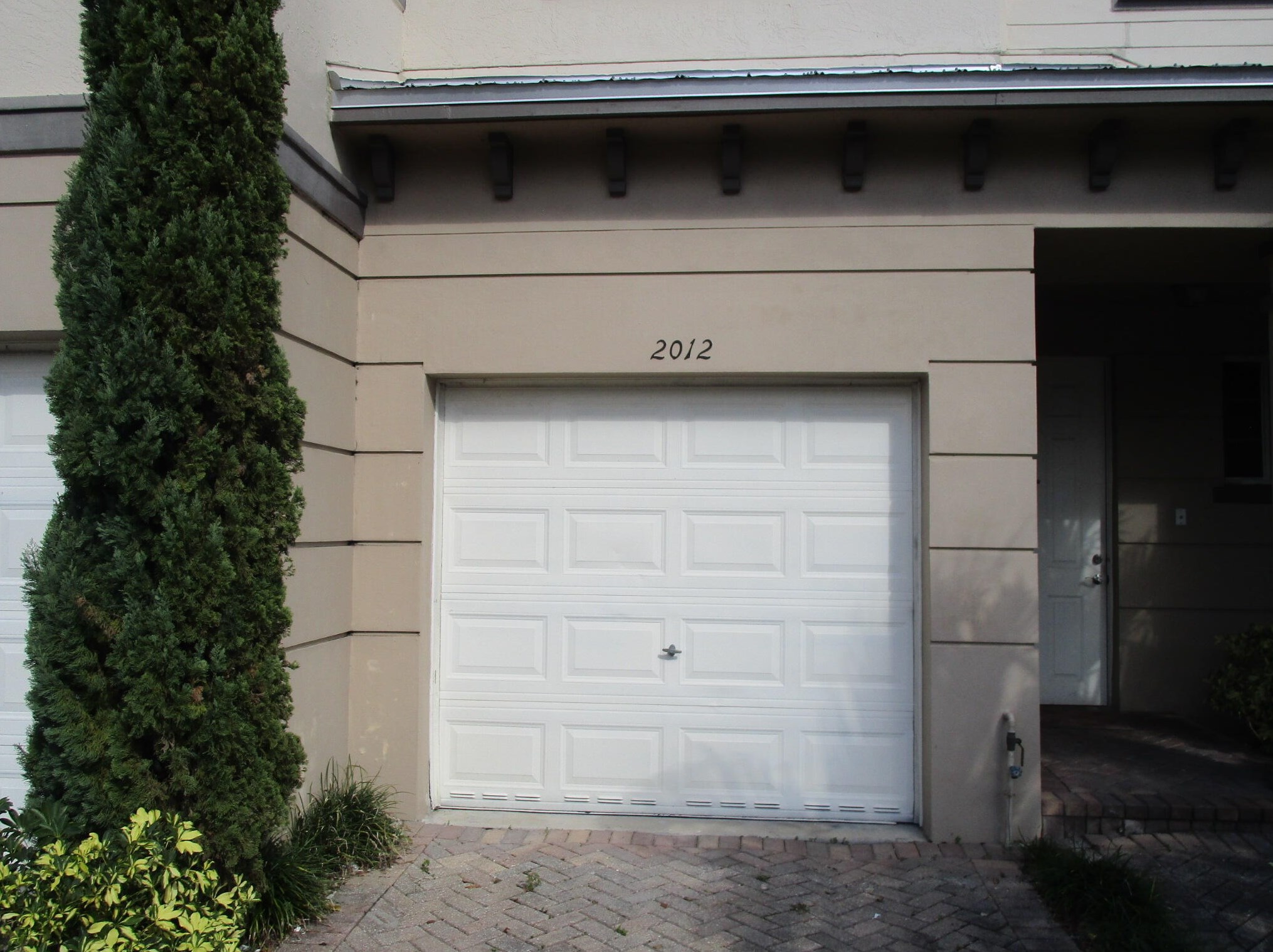 2012 Marsh Harbor Dr, West Palm Beach, FL 33404