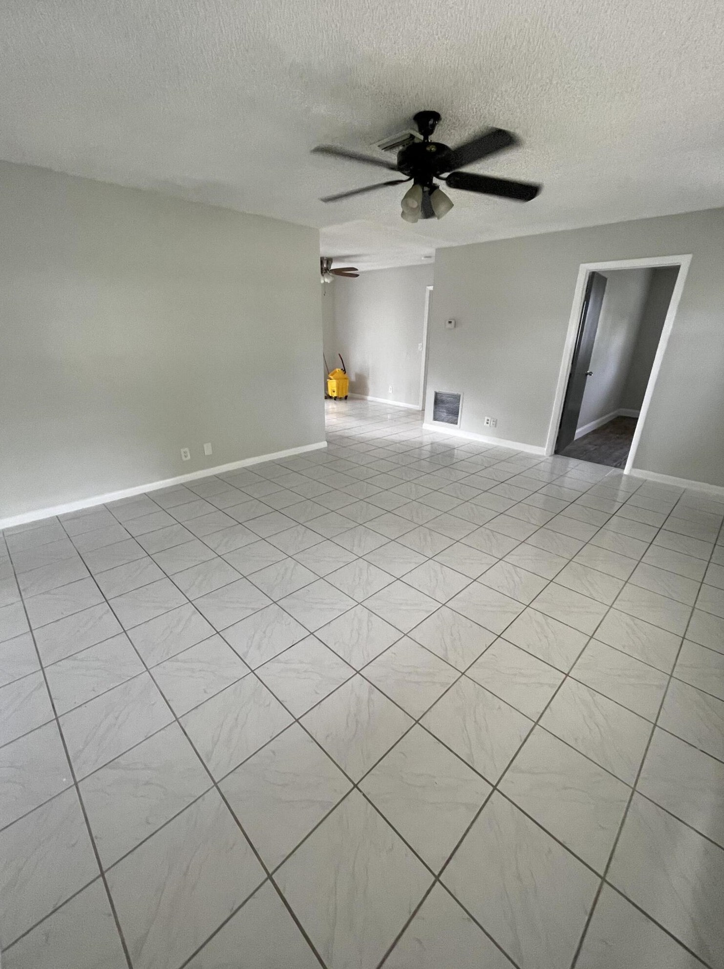 426 2nd Ave, Boynton Beach, FL 33435-4420