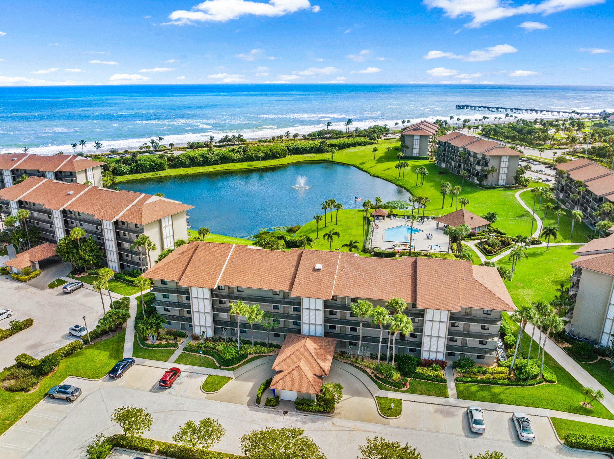 301 S Seas Dr #201, Jupiter, FL 33477