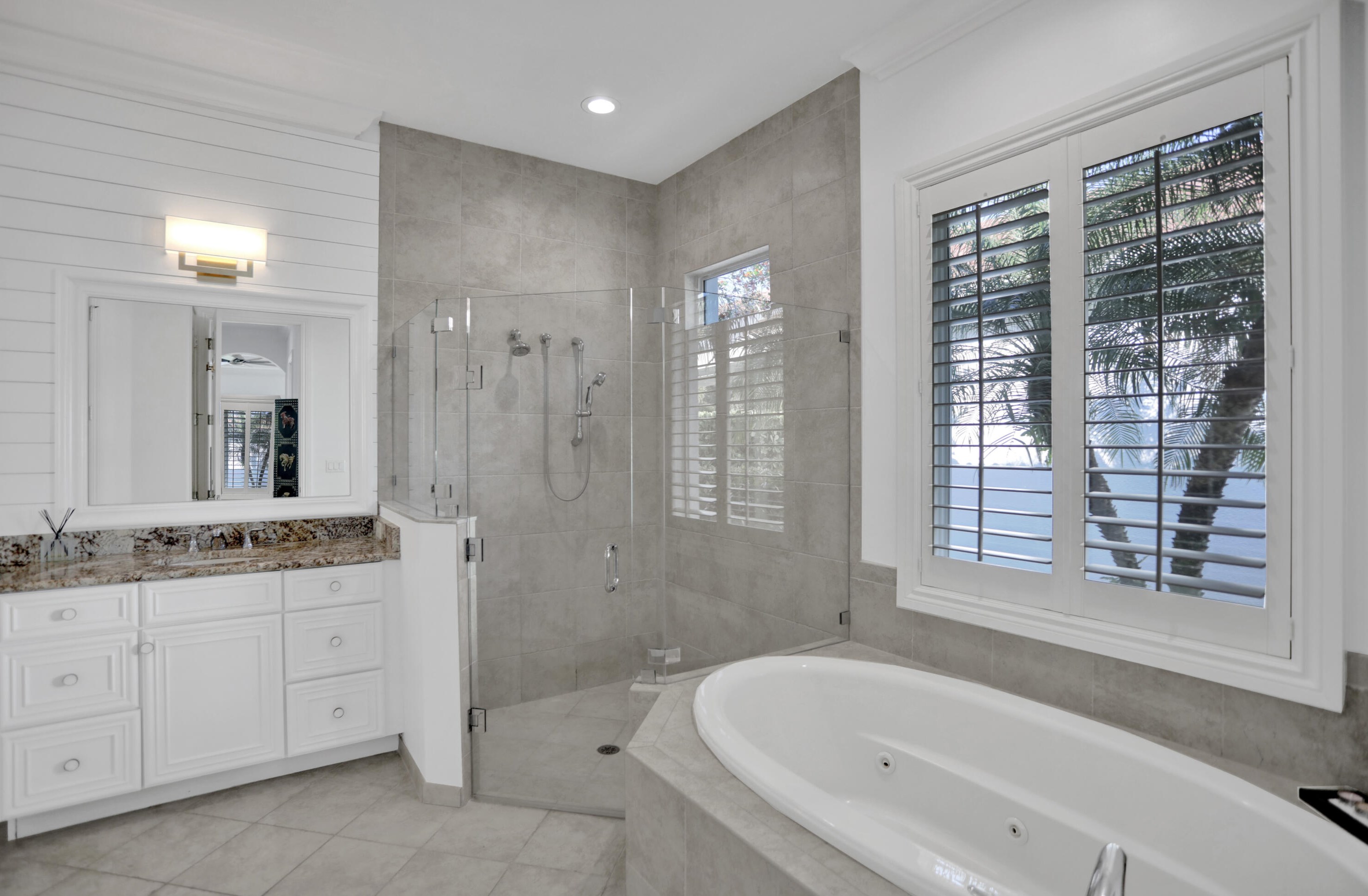 228 Carina Dr, Jupiter FL  33478-5454 exterior