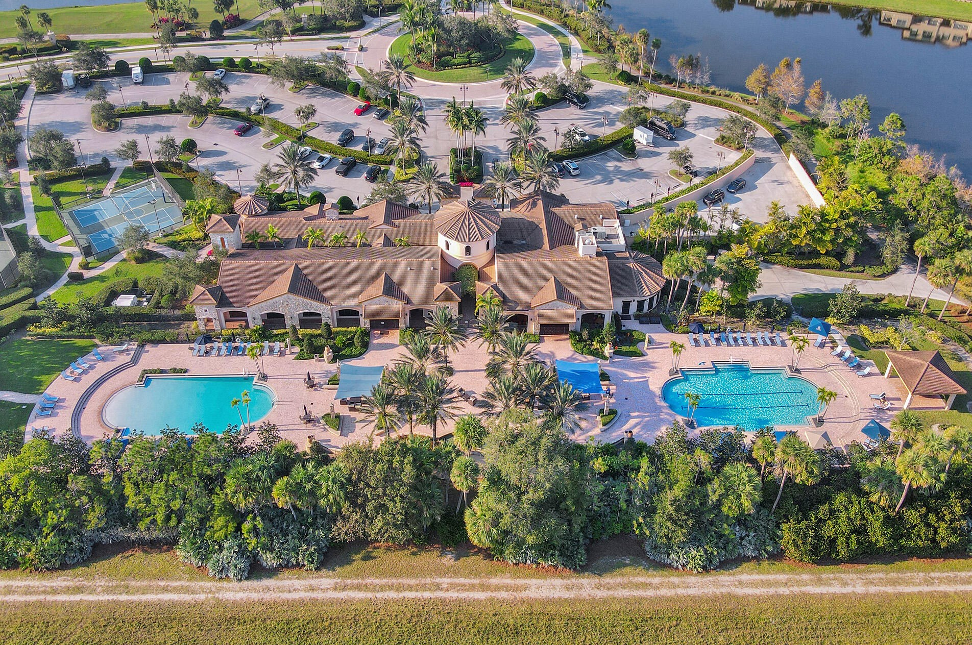 228 Carina Dr, Jupiter FL  33478-5454 exterior