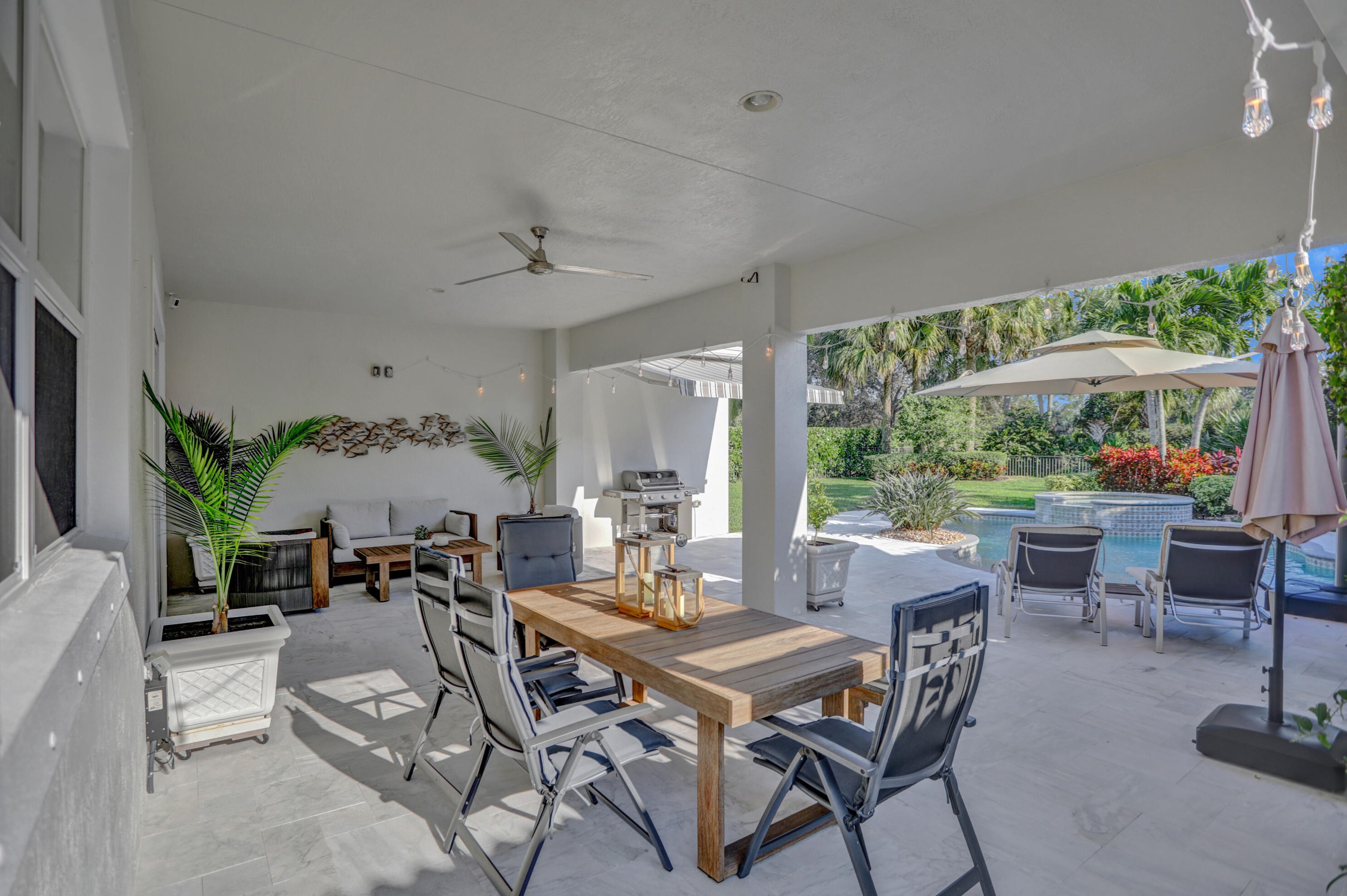 228 Carina Dr, Jupiter FL  33478-5454 exterior