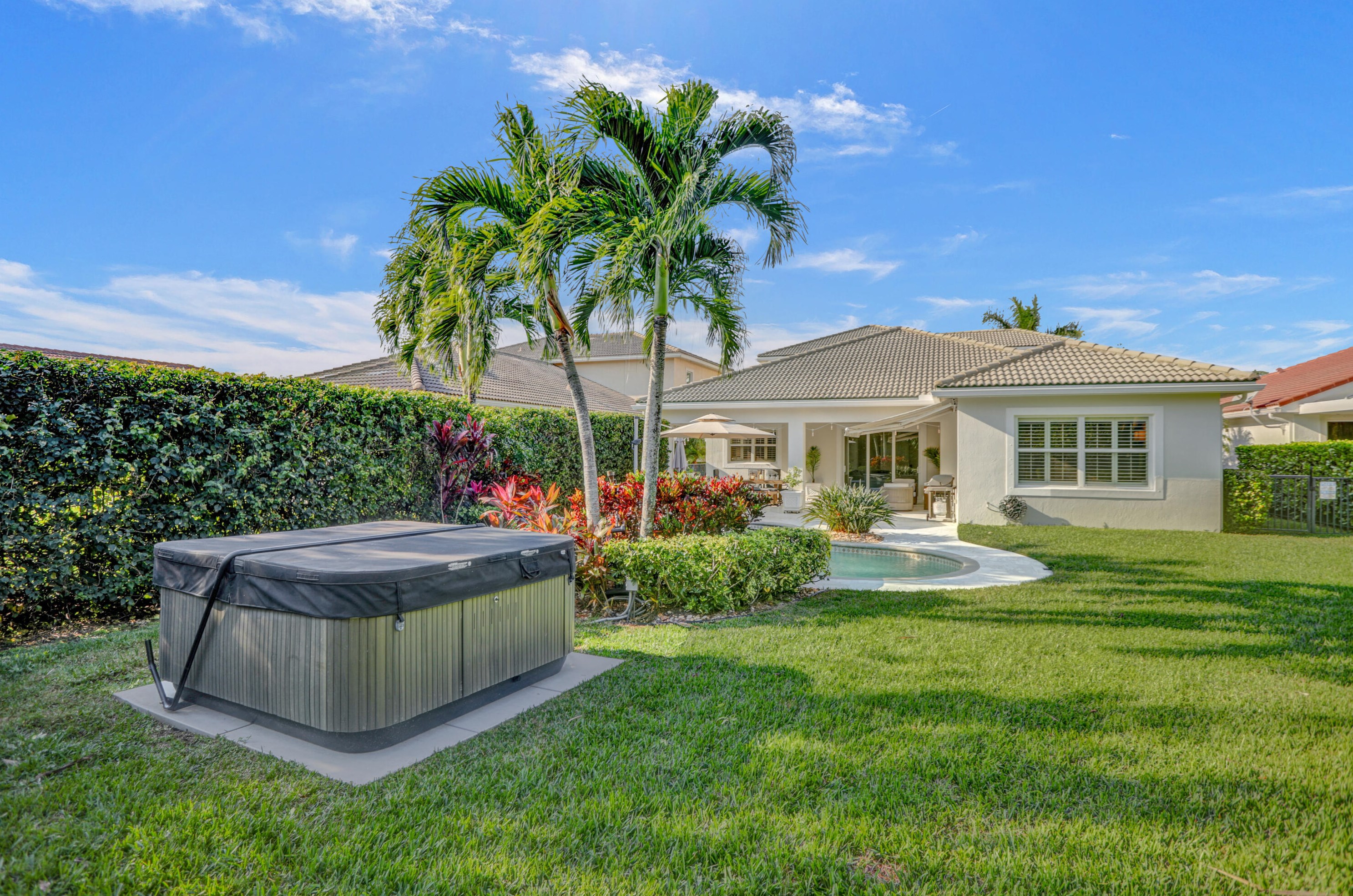 228 Carina Dr, Jupiter FL  33478-5454 exterior