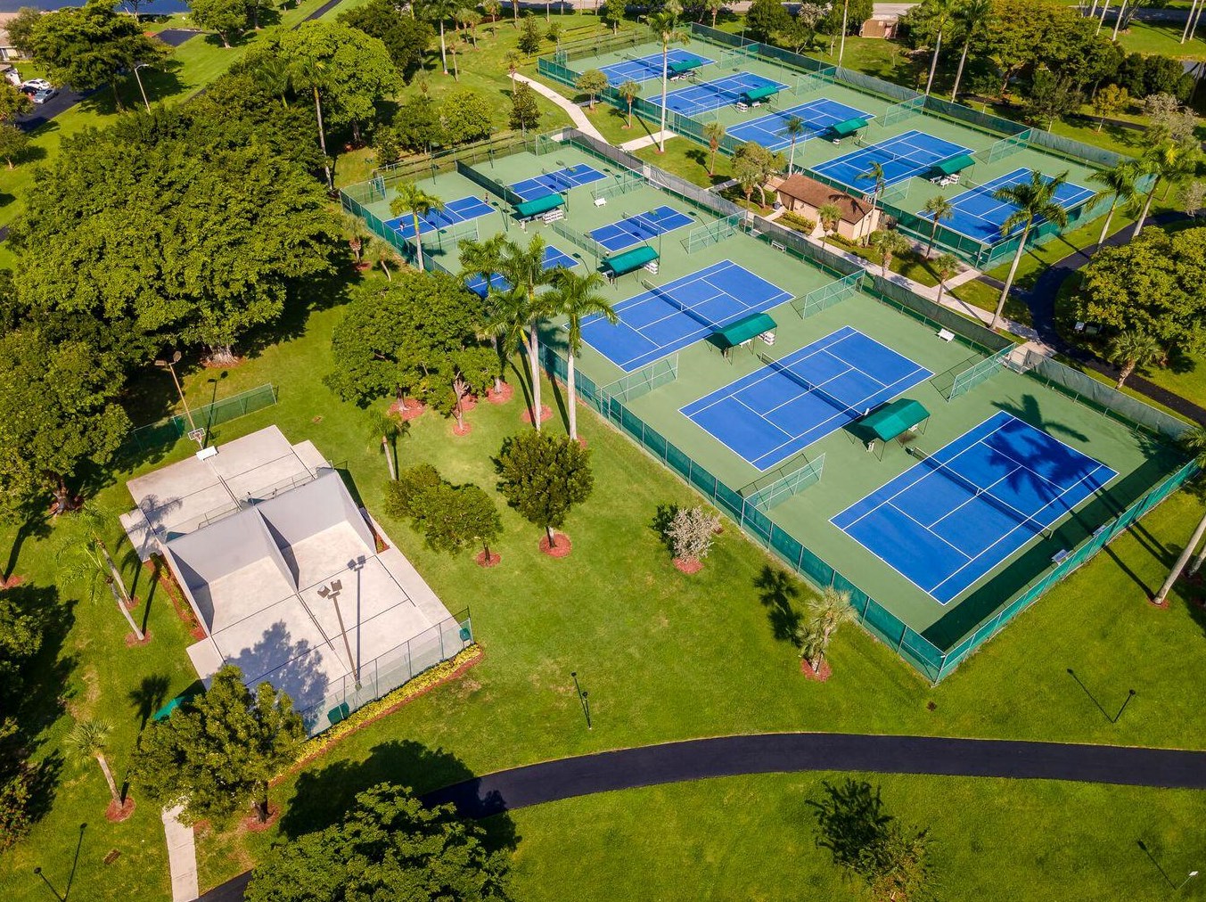 8673 Jasmine Way, Boca Raton, FL 33496-5079