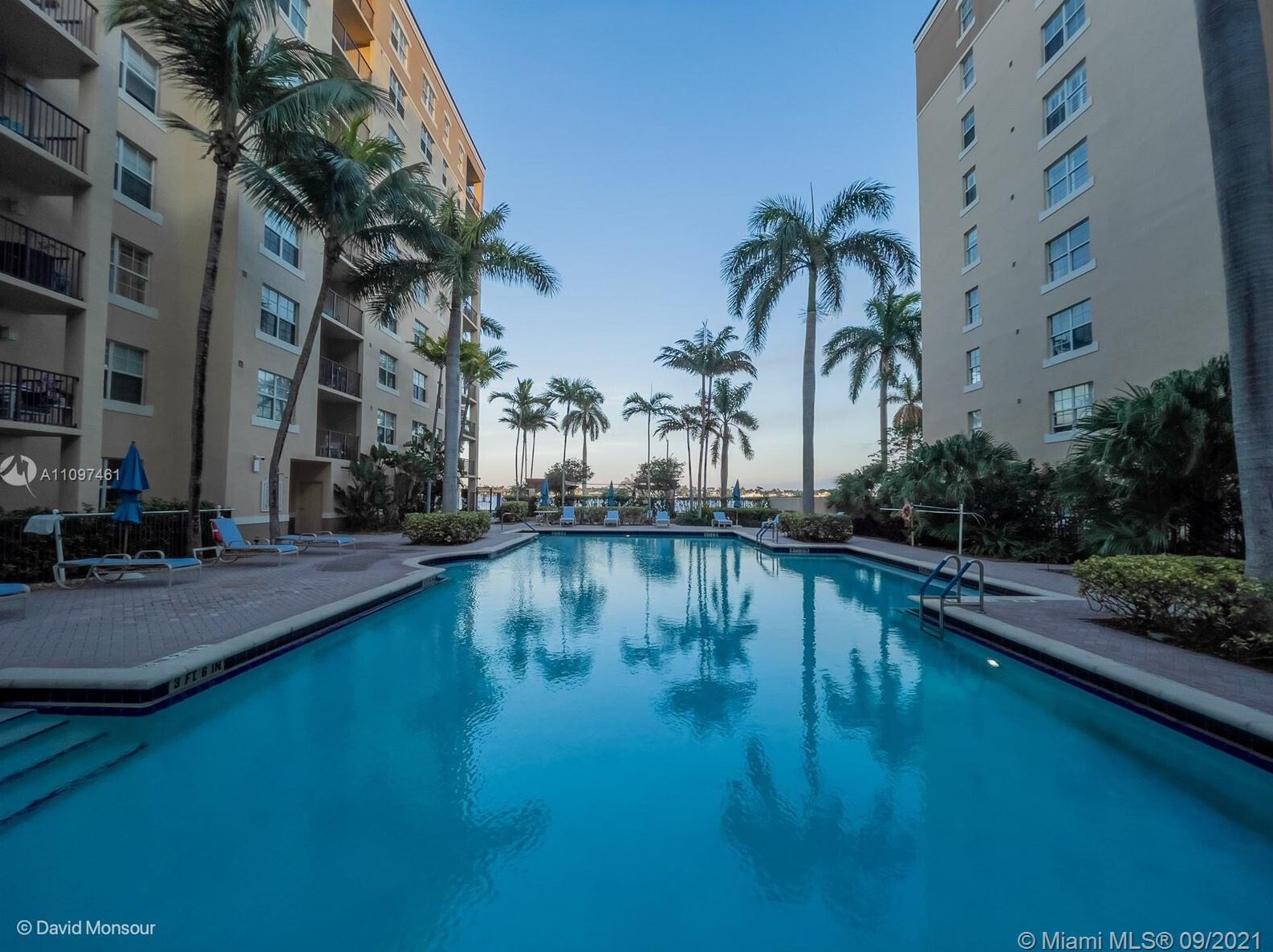1801 N Flagler Dr #938, West Palm Beach, FL 33401