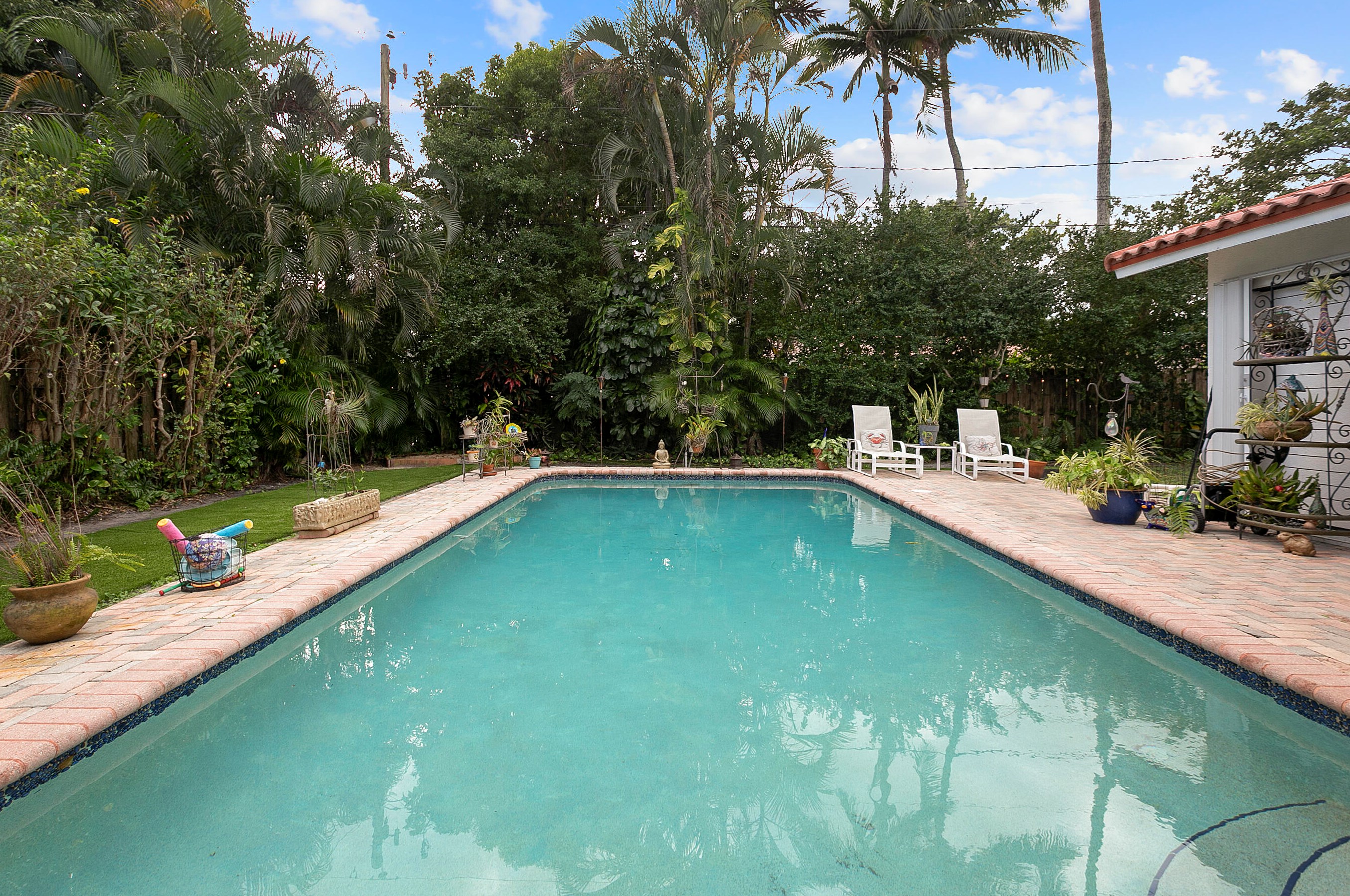 784 7th St, Boca Raton, FL 33486-3508