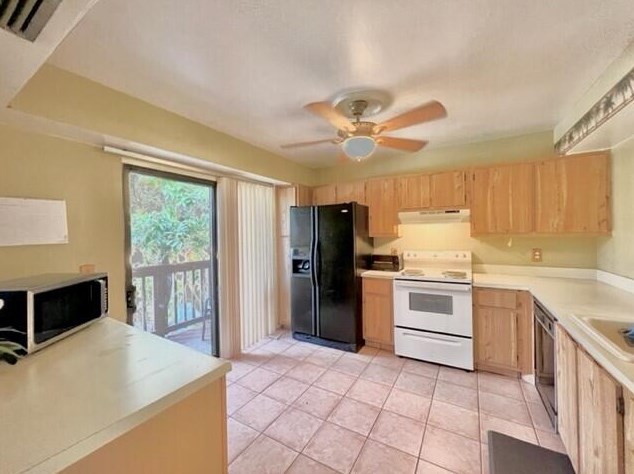 204 Lakeview Dr E, West Palm Beach, FL 33411